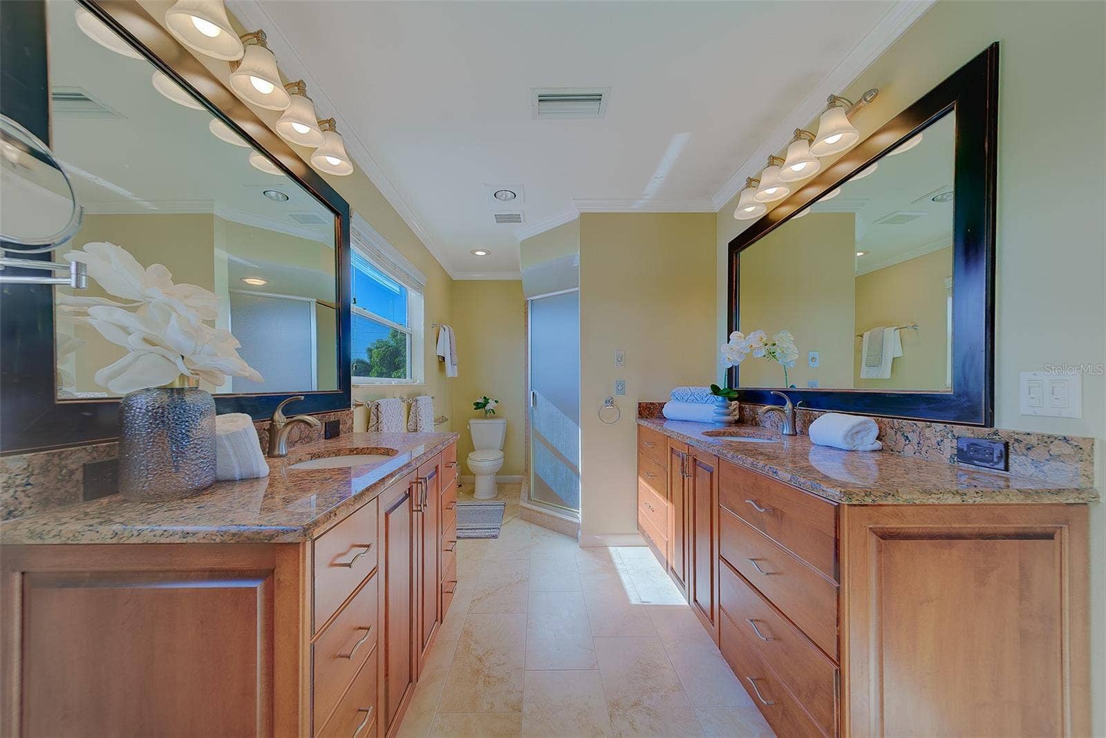 207 MIDWAY ISLAND, Clearwater Beach, FL 33767 207 MIDWAY ISLAND, Clearwater Beach, FL 33767