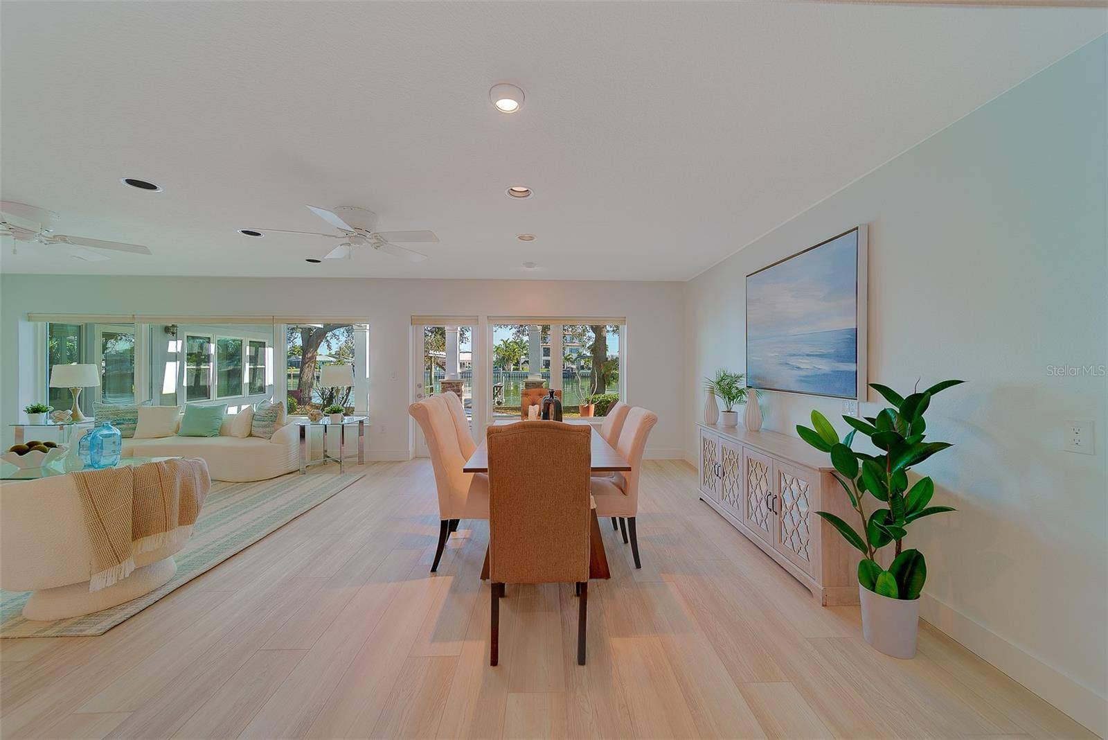 207 MIDWAY ISLAND, Clearwater Beach, FL 33767 207 MIDWAY ISLAND, Clearwater Beach, FL 33767