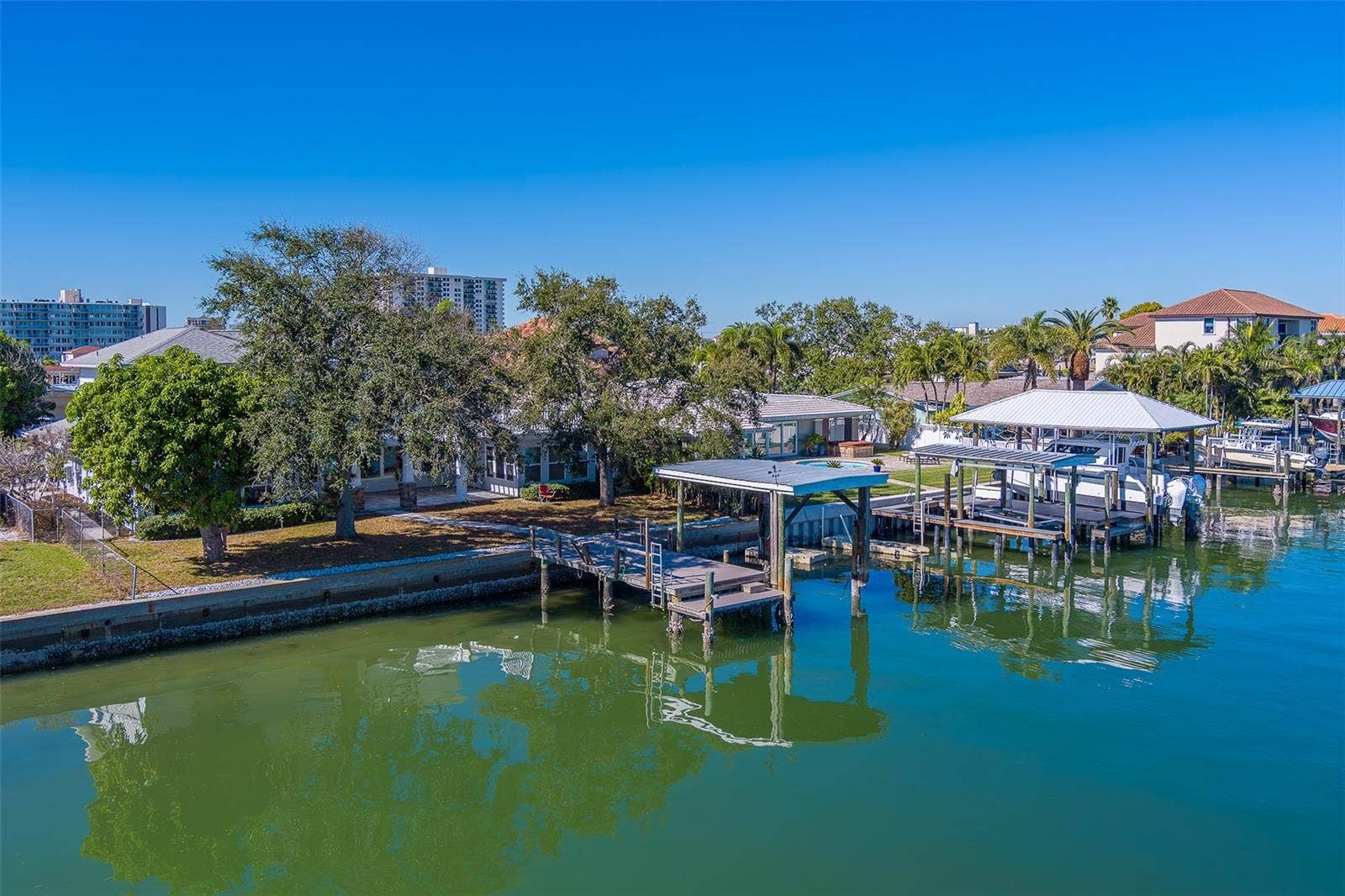 207 MIDWAY ISLAND, Clearwater Beach, FL 33767 207 MIDWAY ISLAND, Clearwater Beach, FL 33767