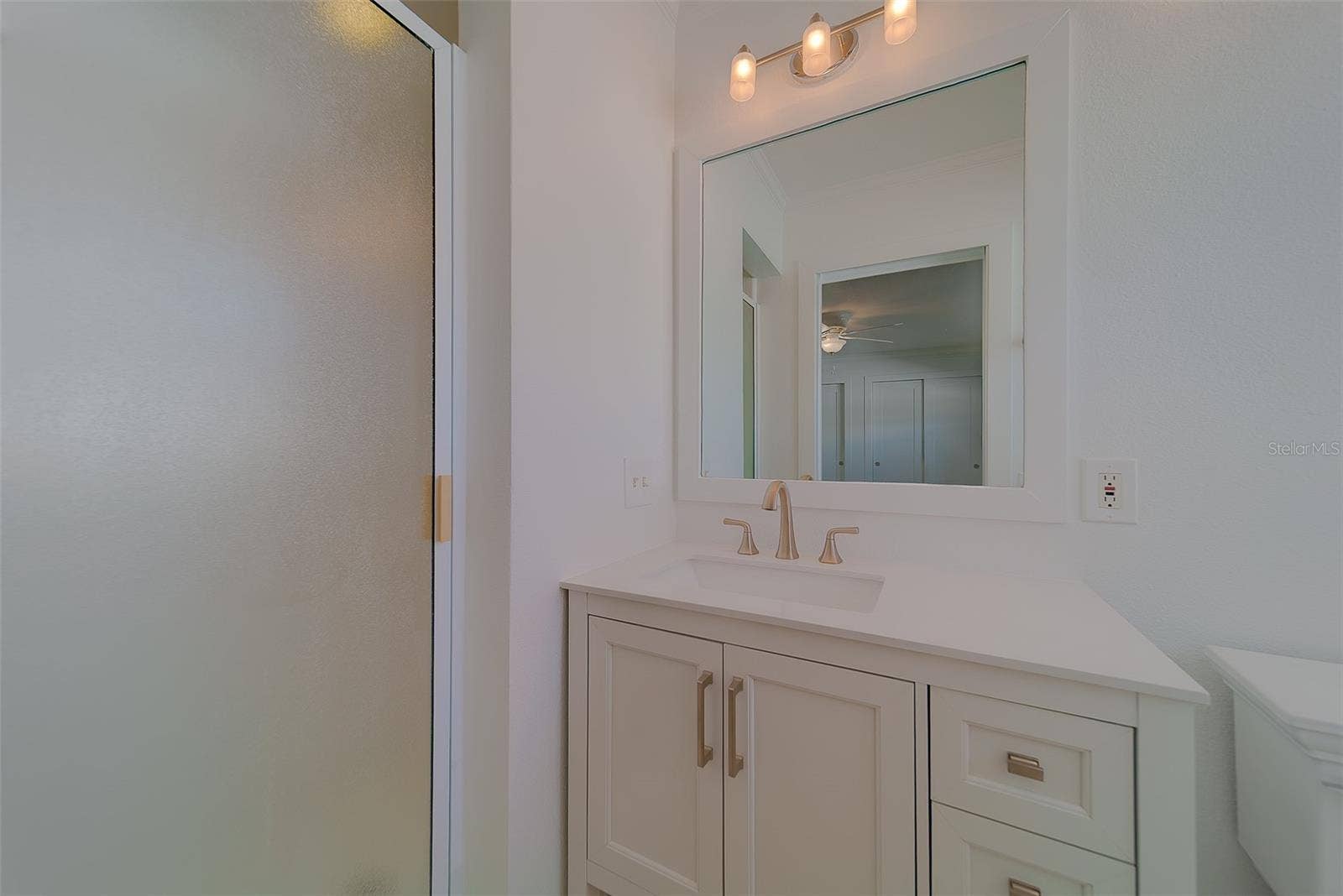 207 MIDWAY ISLAND, Clearwater Beach, FL 33767 207 MIDWAY ISLAND, Clearwater Beach, FL 33767