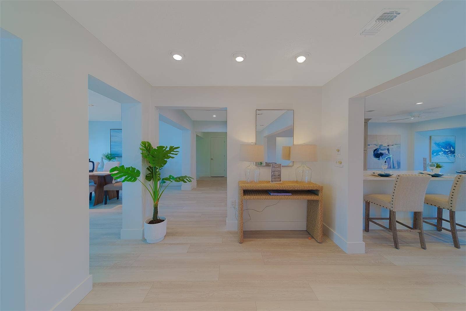 207 MIDWAY ISLAND, Clearwater Beach, FL 33767 207 MIDWAY ISLAND, Clearwater Beach, FL 33767