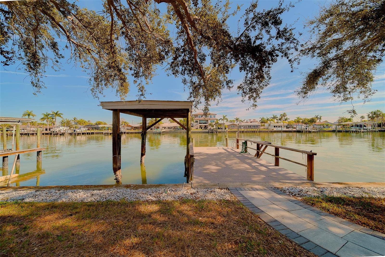 207 MIDWAY ISLAND, Clearwater Beach, FL 33767 207 MIDWAY ISLAND, Clearwater Beach, FL 33767