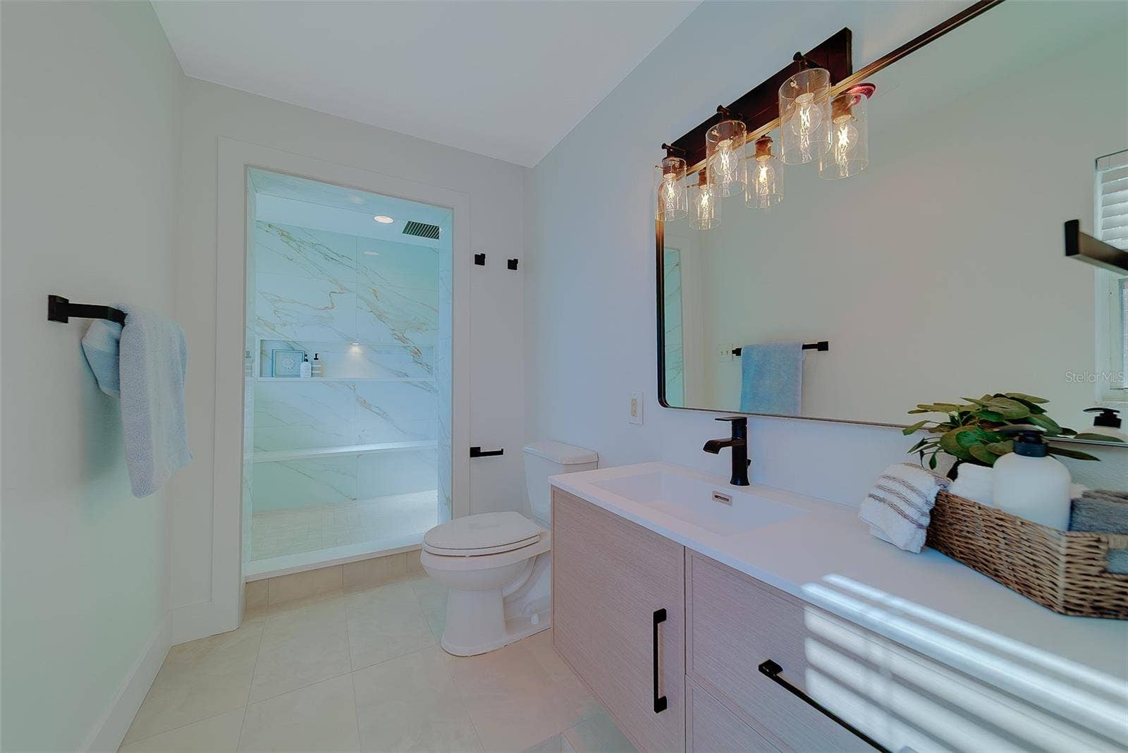 207 MIDWAY ISLAND, Clearwater Beach, FL 33767 207 MIDWAY ISLAND, Clearwater Beach, FL 33767