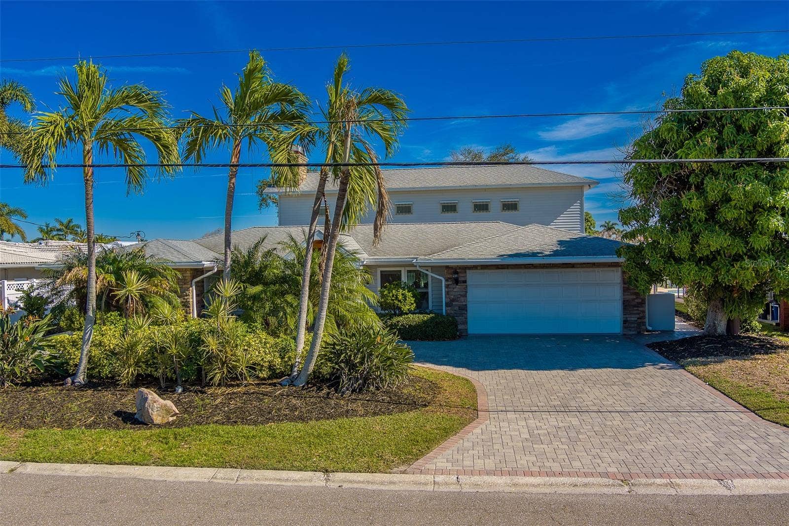 207 MIDWAY ISLAND, Clearwater Beach, FL 33767 207 MIDWAY ISLAND, Clearwater Beach, FL 33767