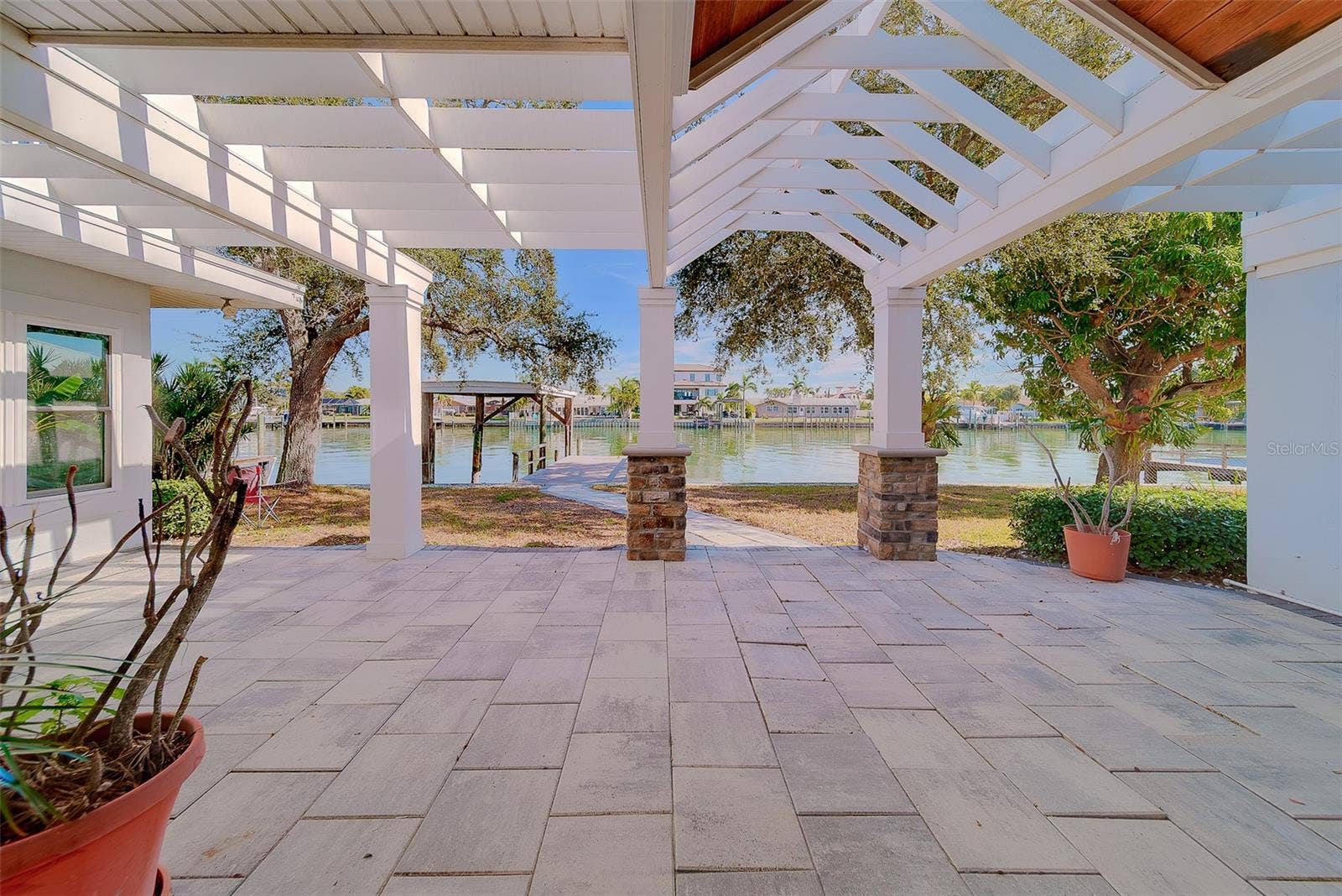 207 MIDWAY ISLAND, Clearwater Beach, FL 33767 207 MIDWAY ISLAND, Clearwater Beach, FL 33767