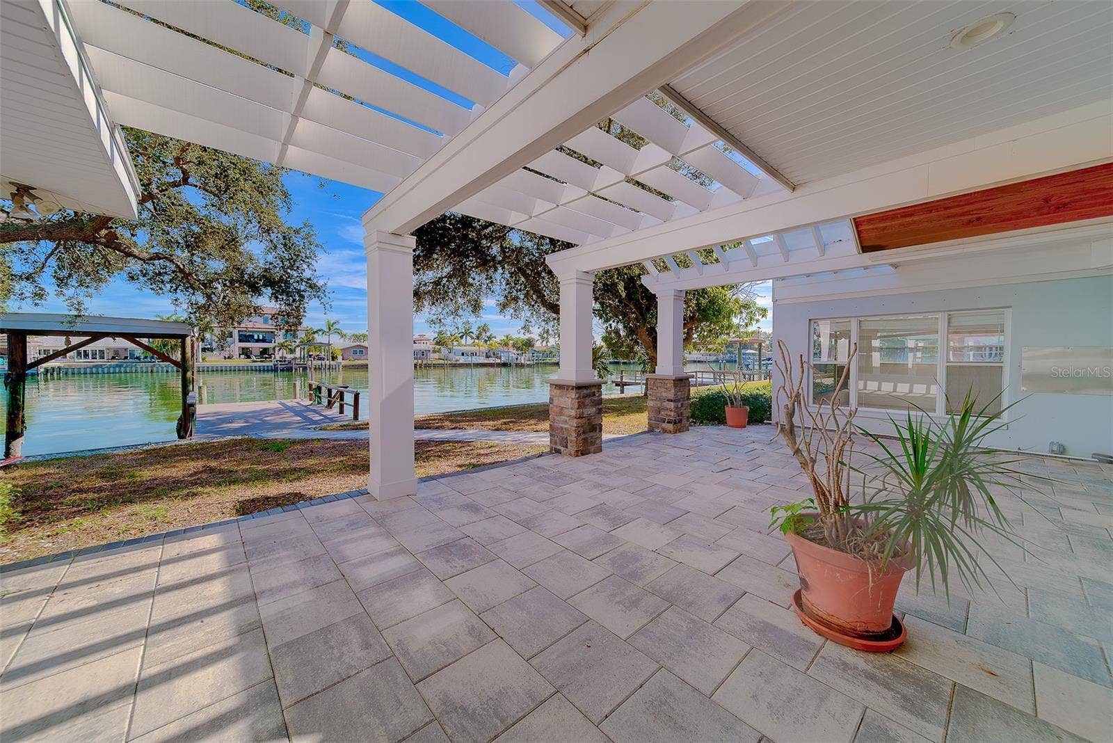 207 MIDWAY ISLAND, Clearwater Beach, FL 33767 207 MIDWAY ISLAND, Clearwater Beach, FL 33767