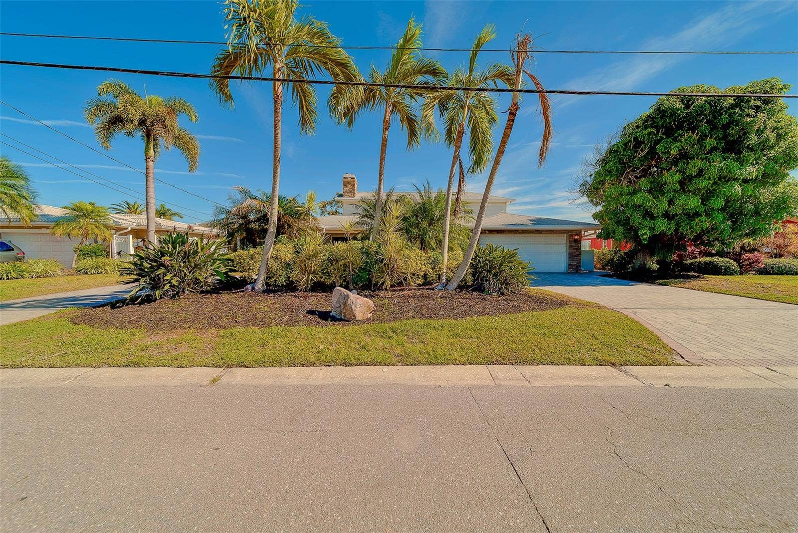 207 MIDWAY ISLAND, Clearwater Beach, FL 33767 207 MIDWAY ISLAND, Clearwater Beach, FL 33767