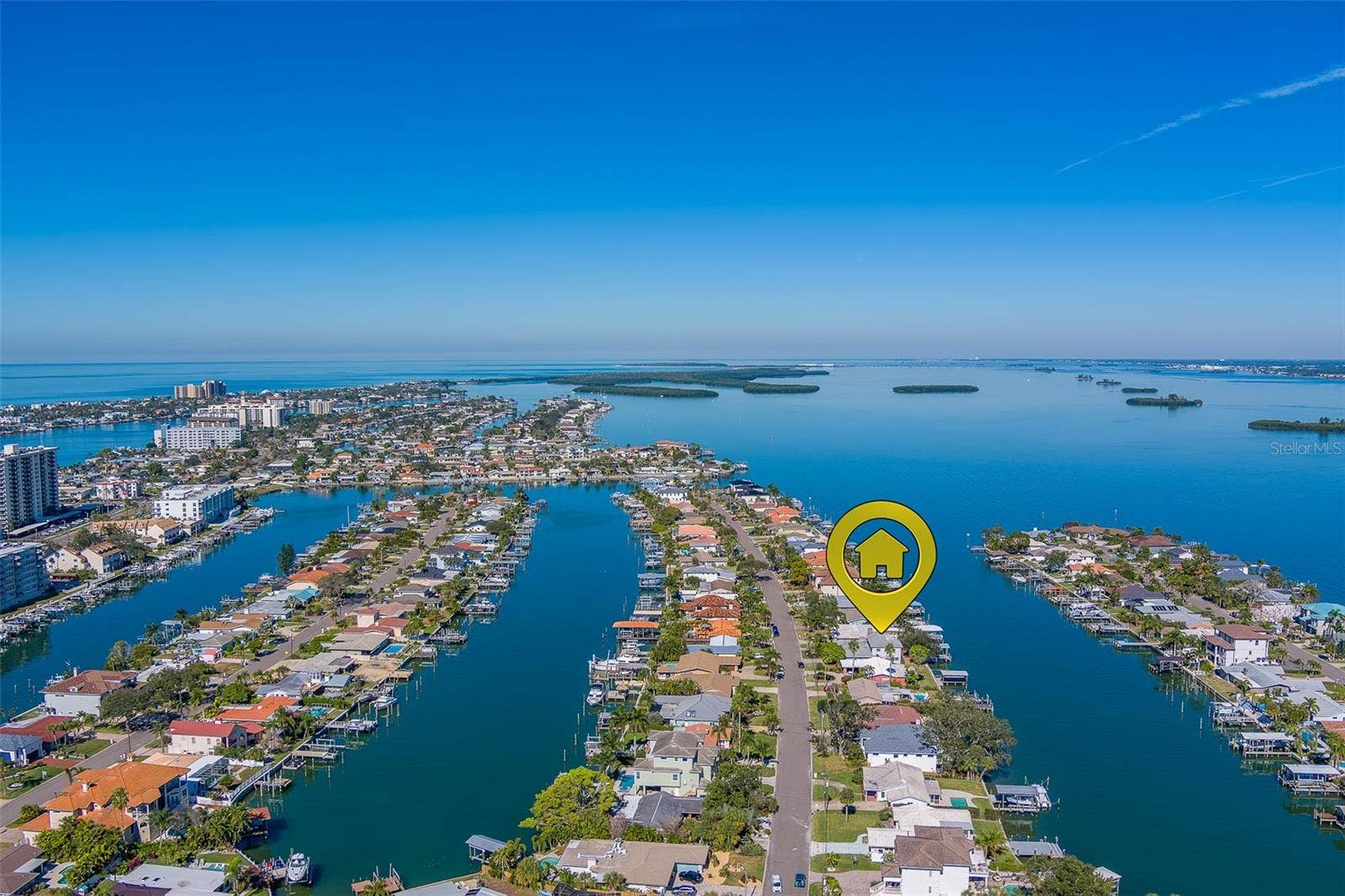 207 MIDWAY ISLAND, Clearwater Beach, FL 33767 207 MIDWAY ISLAND, Clearwater Beach, FL 33767