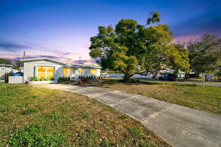 Property photo for 5701 14TH AVENUE N, St Petersburg, FL