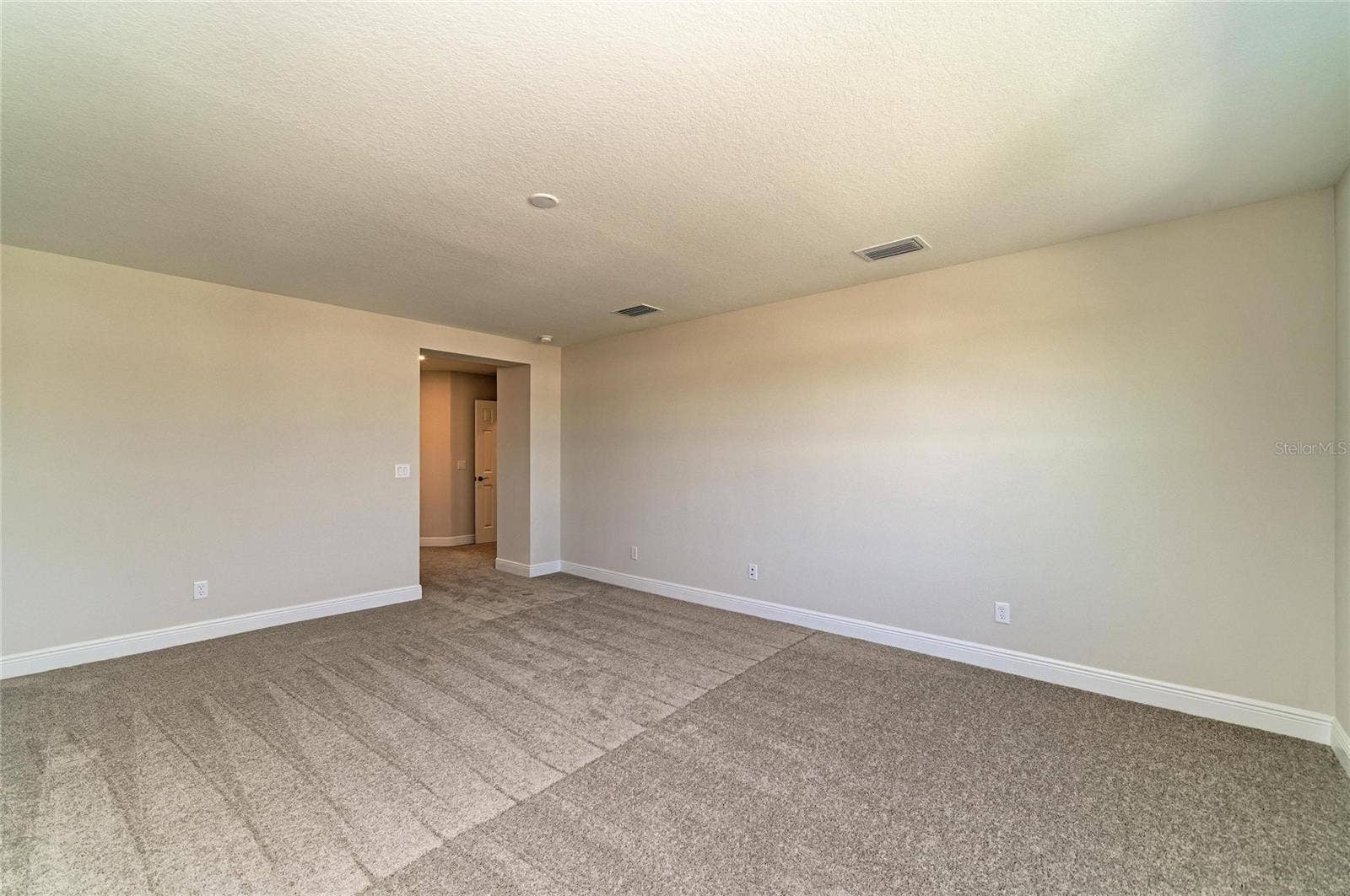 33882 TWILIGHT SEA PLACE, Dade City, FL 33525 33882 TWILIGHT SEA PLACE, Dade City, FL 33525