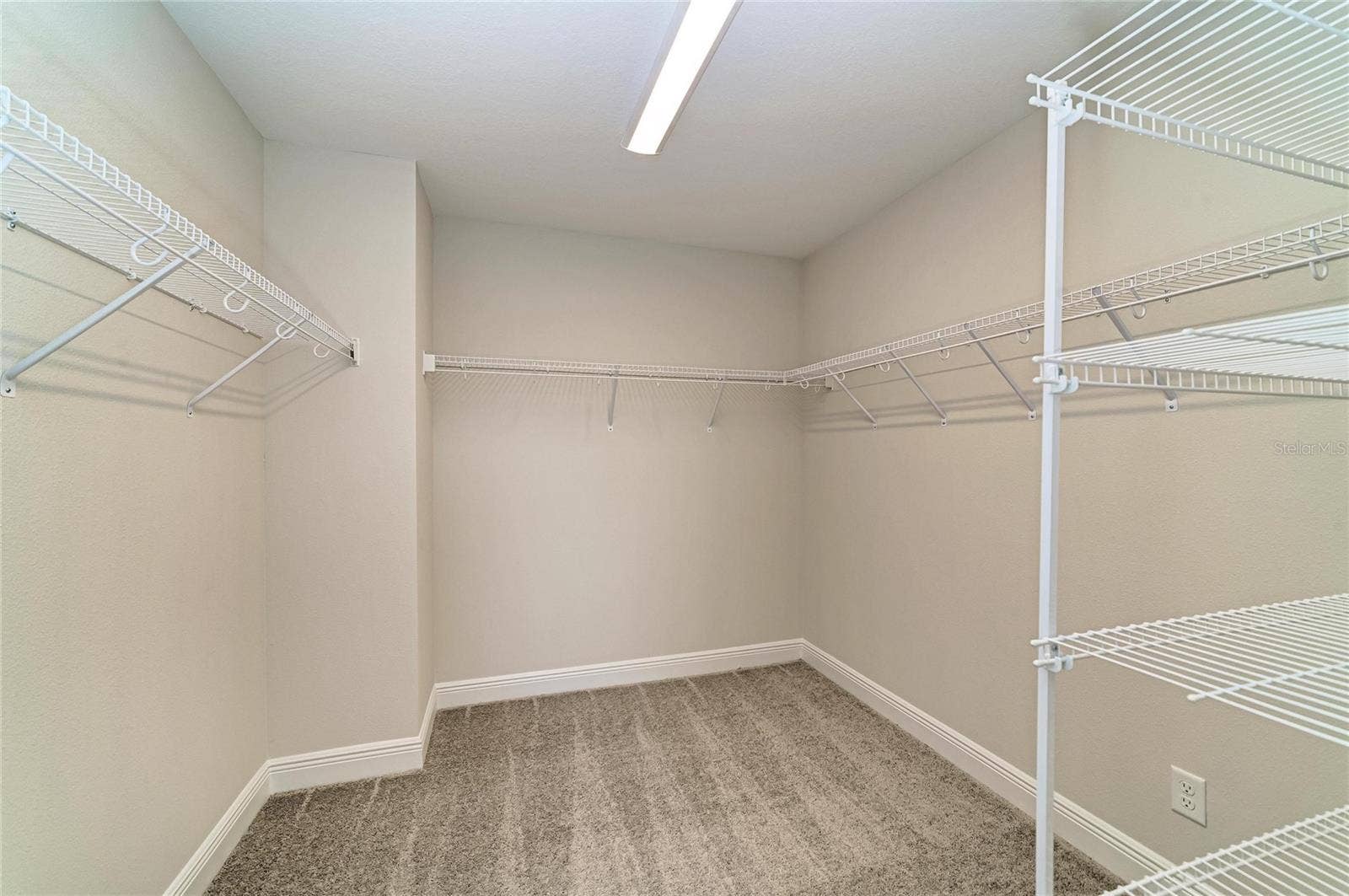 33882 TWILIGHT SEA PLACE, Dade City, FL 33525 33882 TWILIGHT SEA PLACE, Dade City, FL 33525