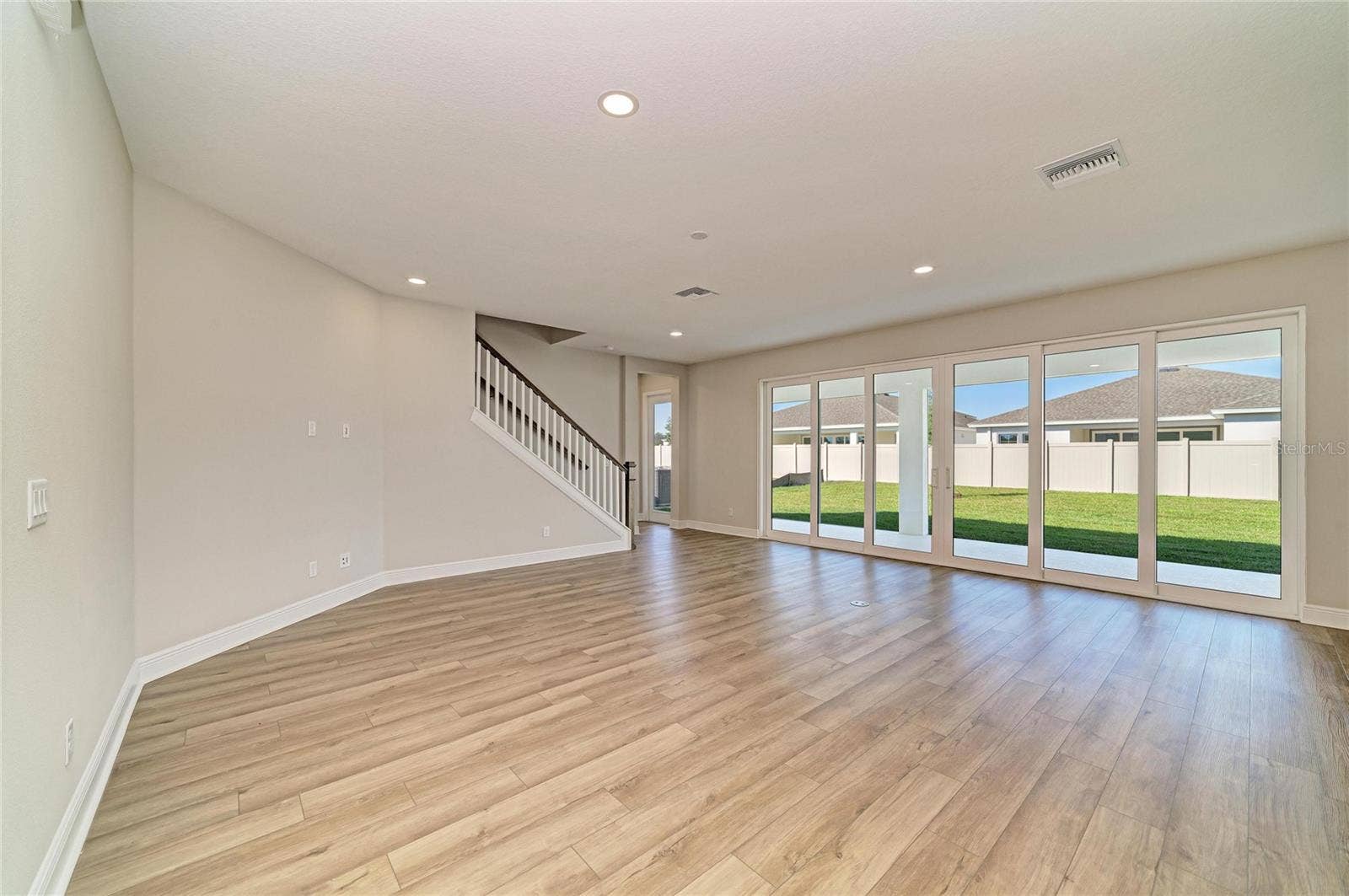 33882 TWILIGHT SEA PLACE, Dade City, FL 33525 33882 TWILIGHT SEA PLACE, Dade City, FL 33525