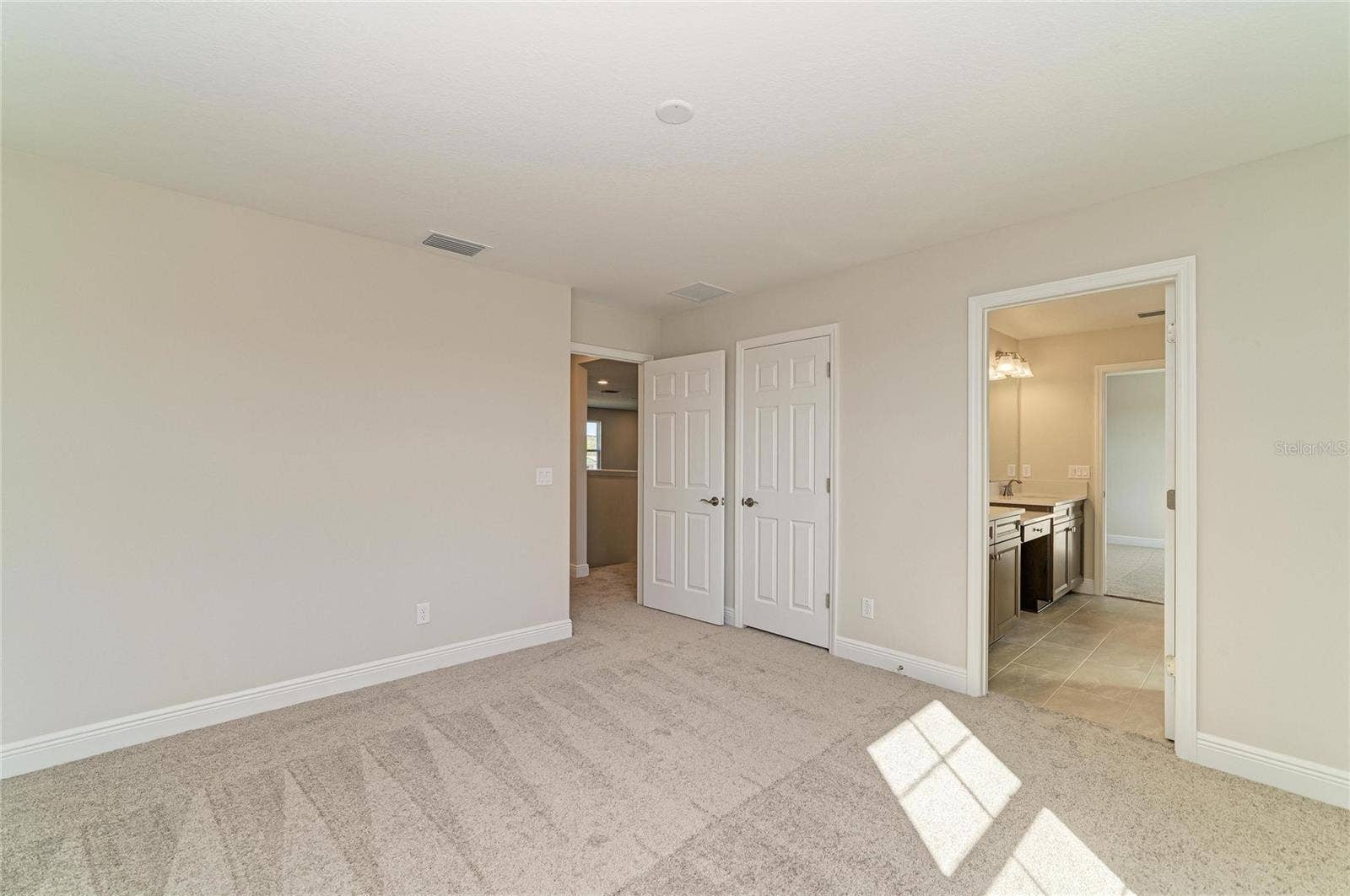 33882 TWILIGHT SEA PLACE, Dade City, FL 33525 33882 TWILIGHT SEA PLACE, Dade City, FL 33525