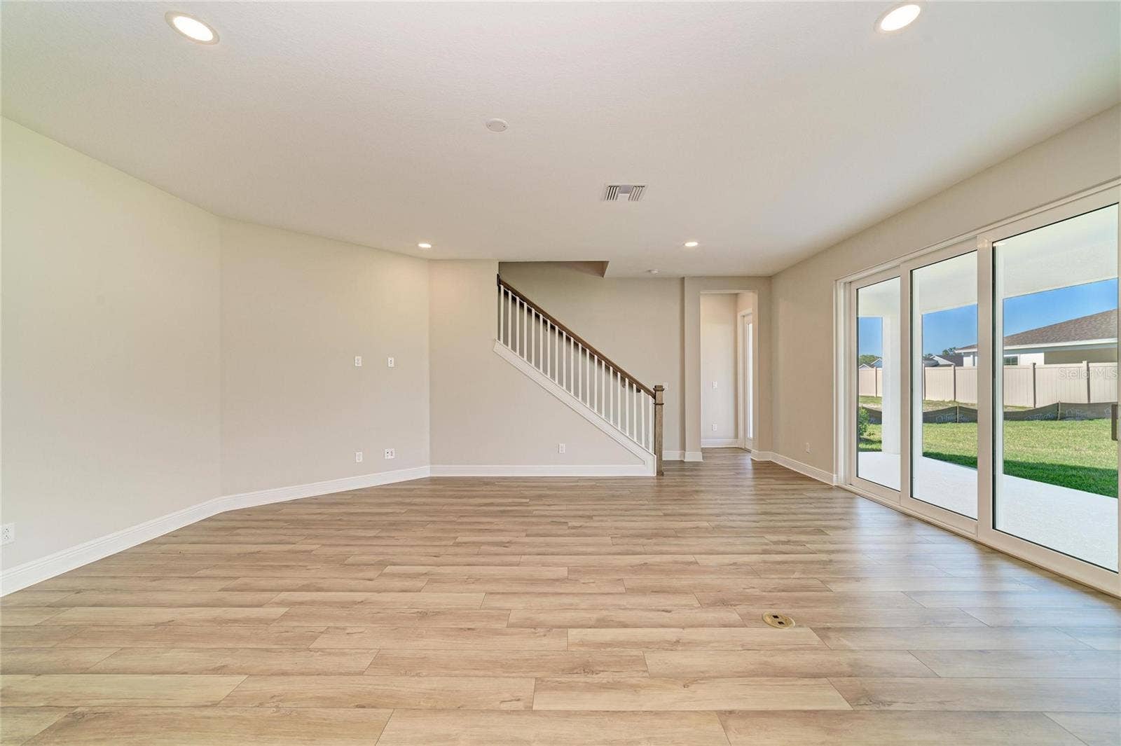 33882 TWILIGHT SEA PLACE, Dade City, FL 33525 33882 TWILIGHT SEA PLACE, Dade City, FL 33525