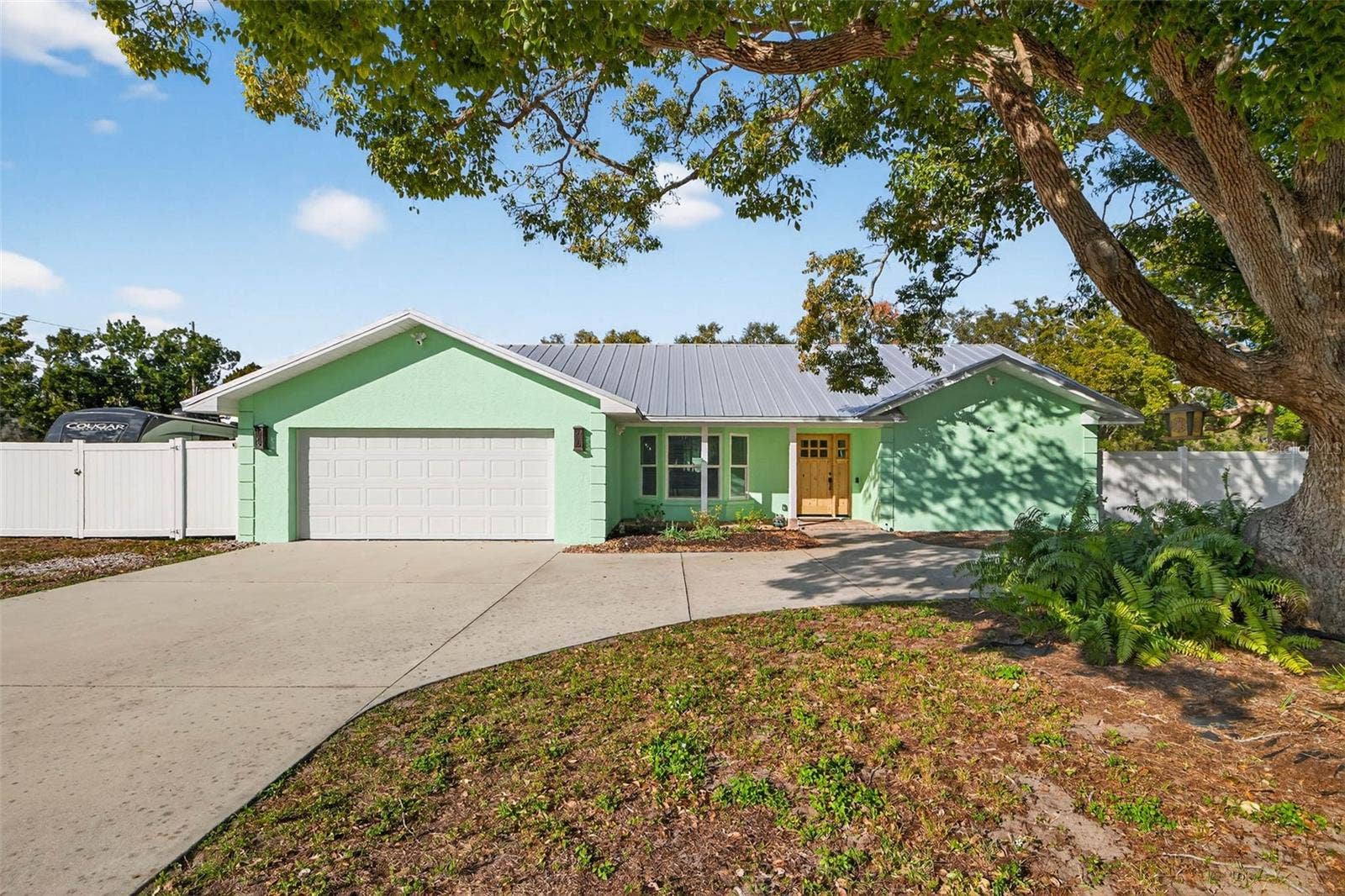 11945 74TH AVENUE, Seminole, FL 33772 11945 74TH AVENUE, Seminole, FL 33772