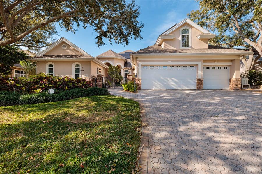 Property photo for 8402 TALLAHASSEE DRIVE NE, St Petersburg, FL