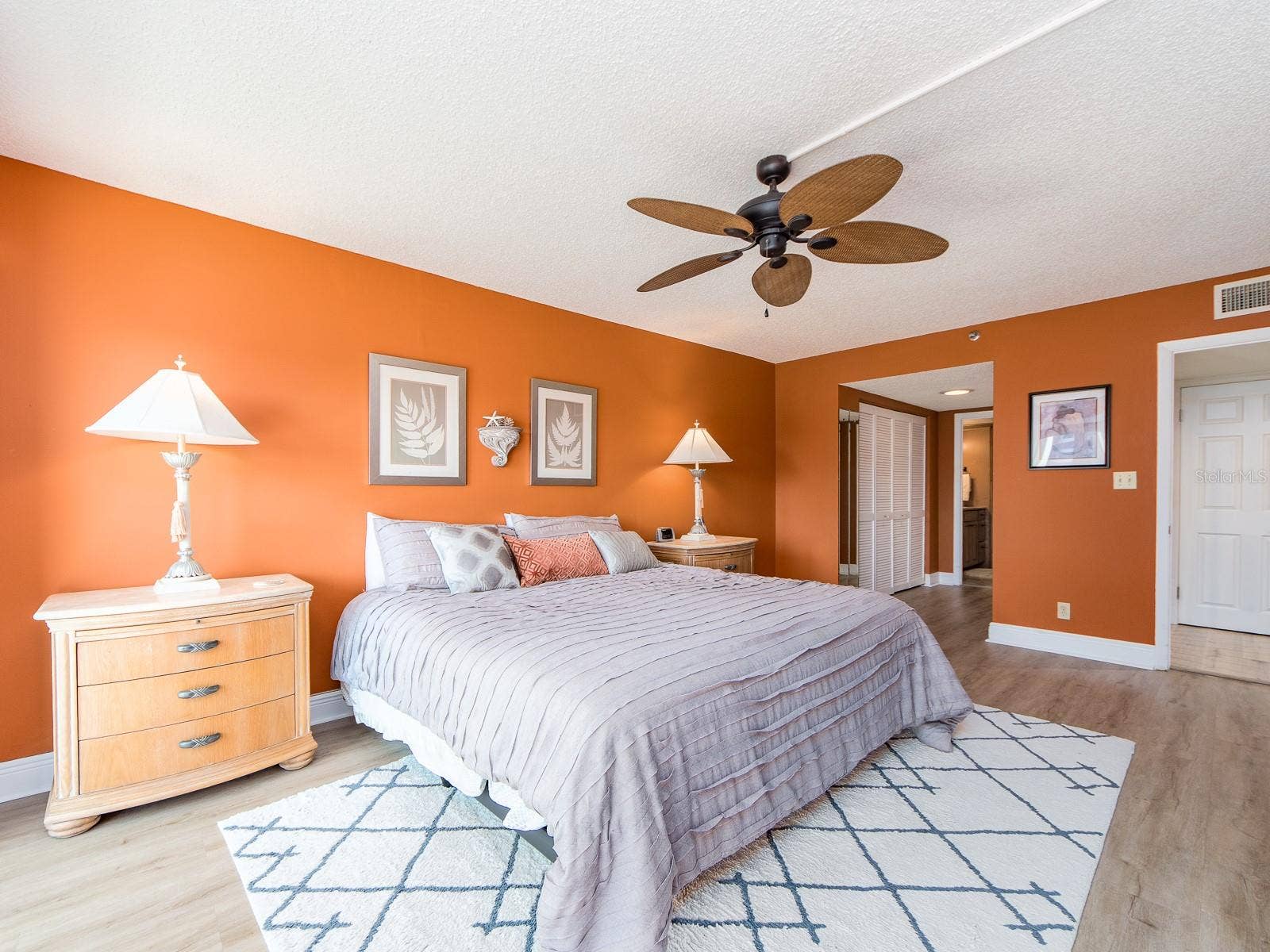 1480 GULF BOULEVARD, #610, Clearwater Beach, FL 33767 1480 GULF BOULEVARD, #610, Clearwater Beach, FL 33767