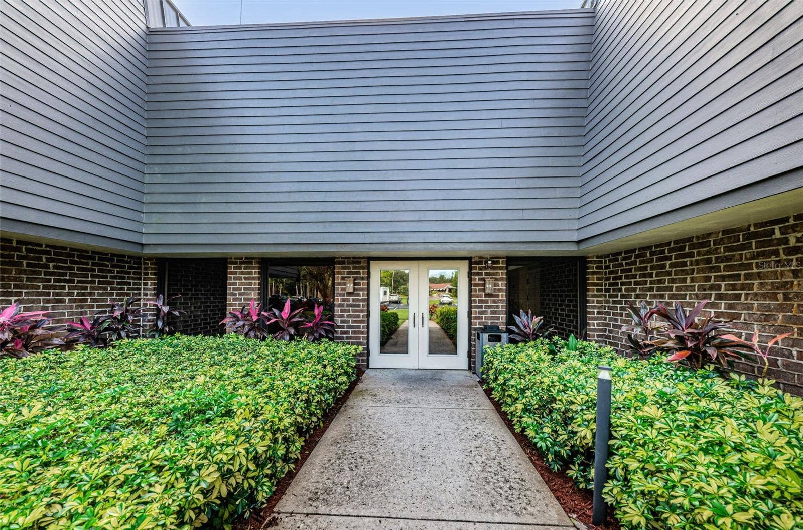 36750 US HIGHWAY 19 N, #5-104, Palm Harbor, FL 34683