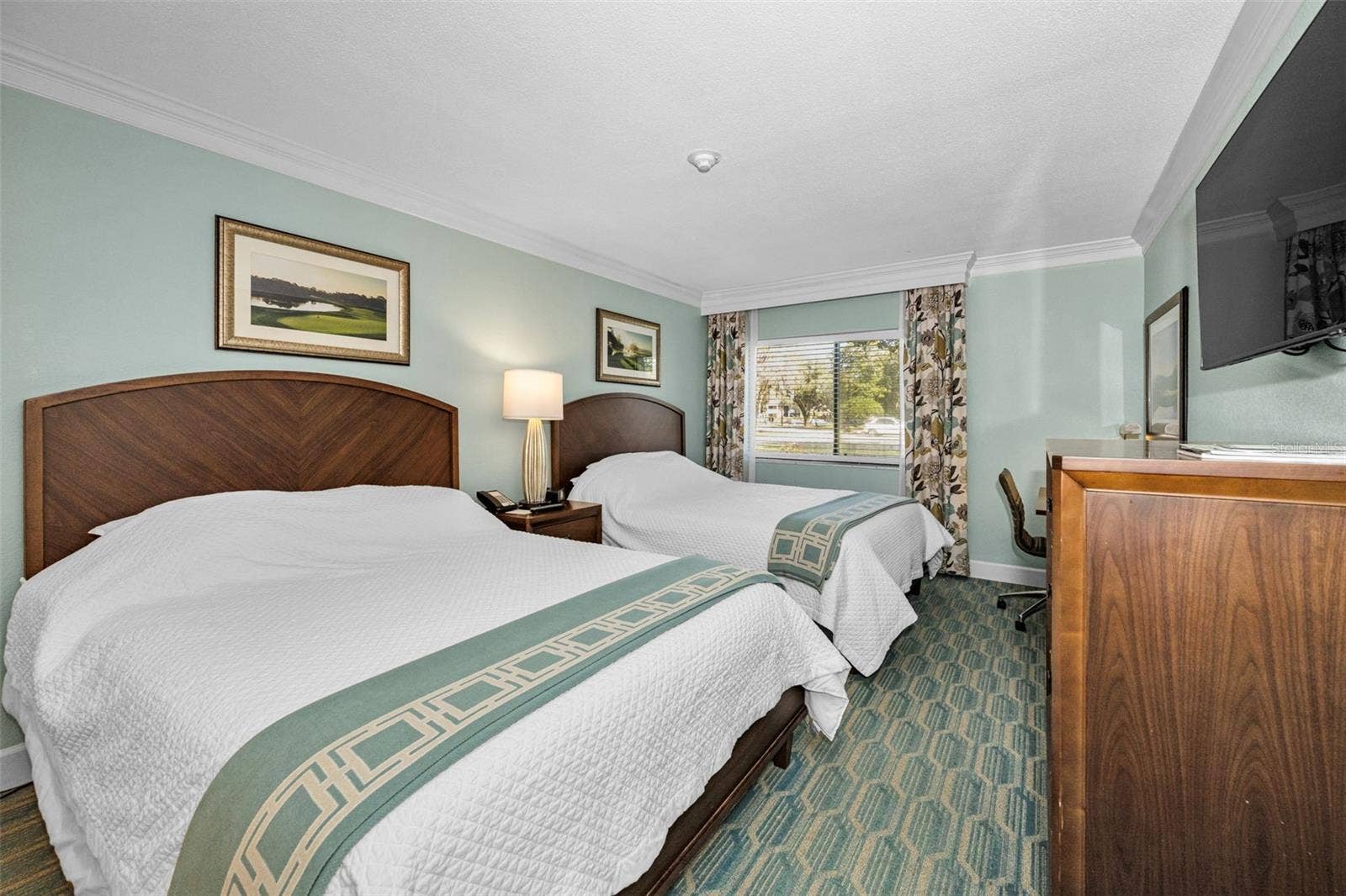 36750 US HIGHWAY 19 N, #5-104, Palm Harbor, FL 34683