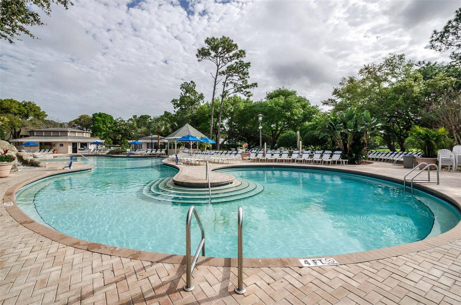 36750 US HIGHWAY 19 N, #5-104, Palm Harbor, FL 34683
