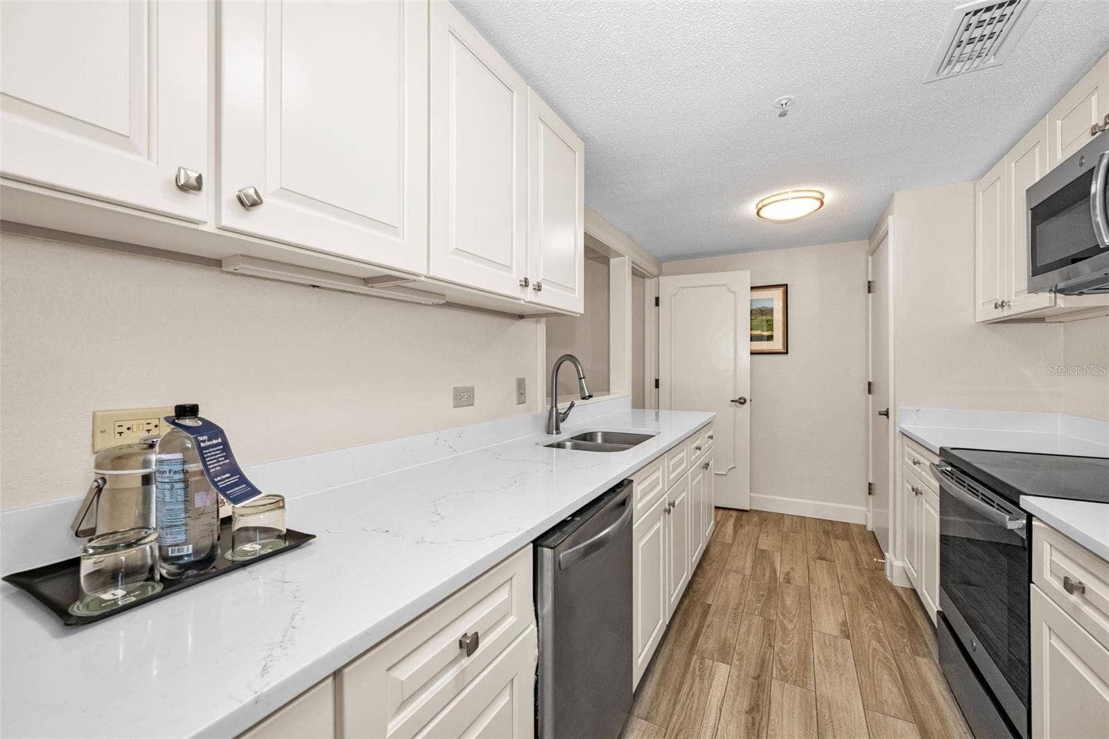 36750 US HIGHWAY 19 N, #5-104, Palm Harbor, FL 34683