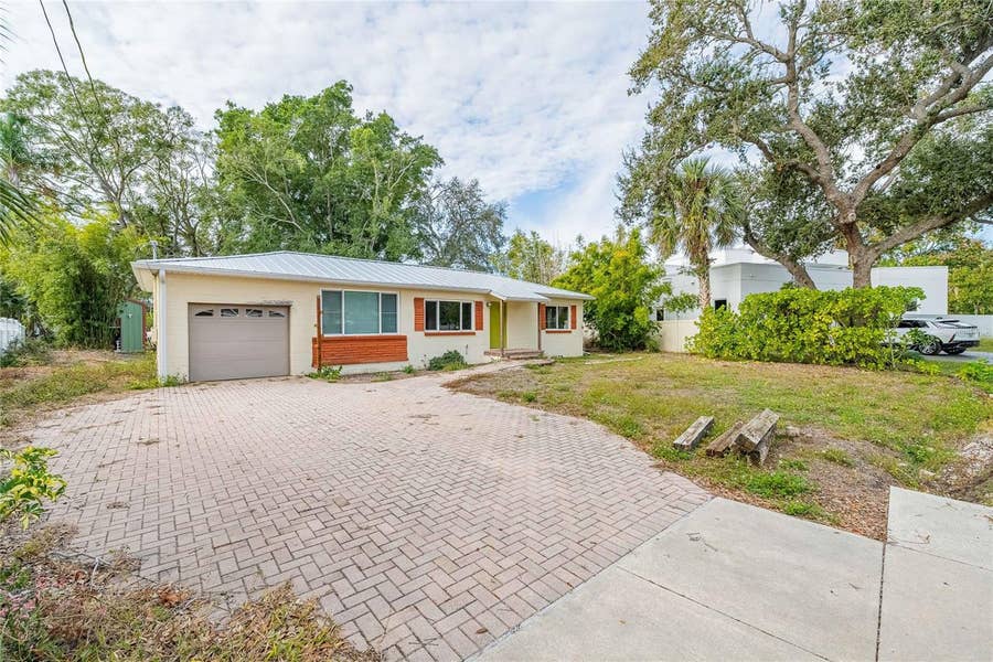 Property photo for 6213 SANDERS DRIVE, Tampa, FL