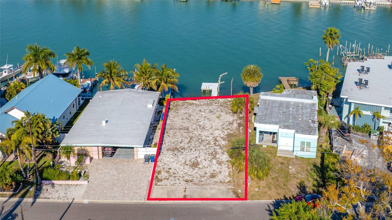 11075 3RD STREET E, Treasure Island, FL 33706 11075 3RD STREET E, Treasure Island, FL 33706