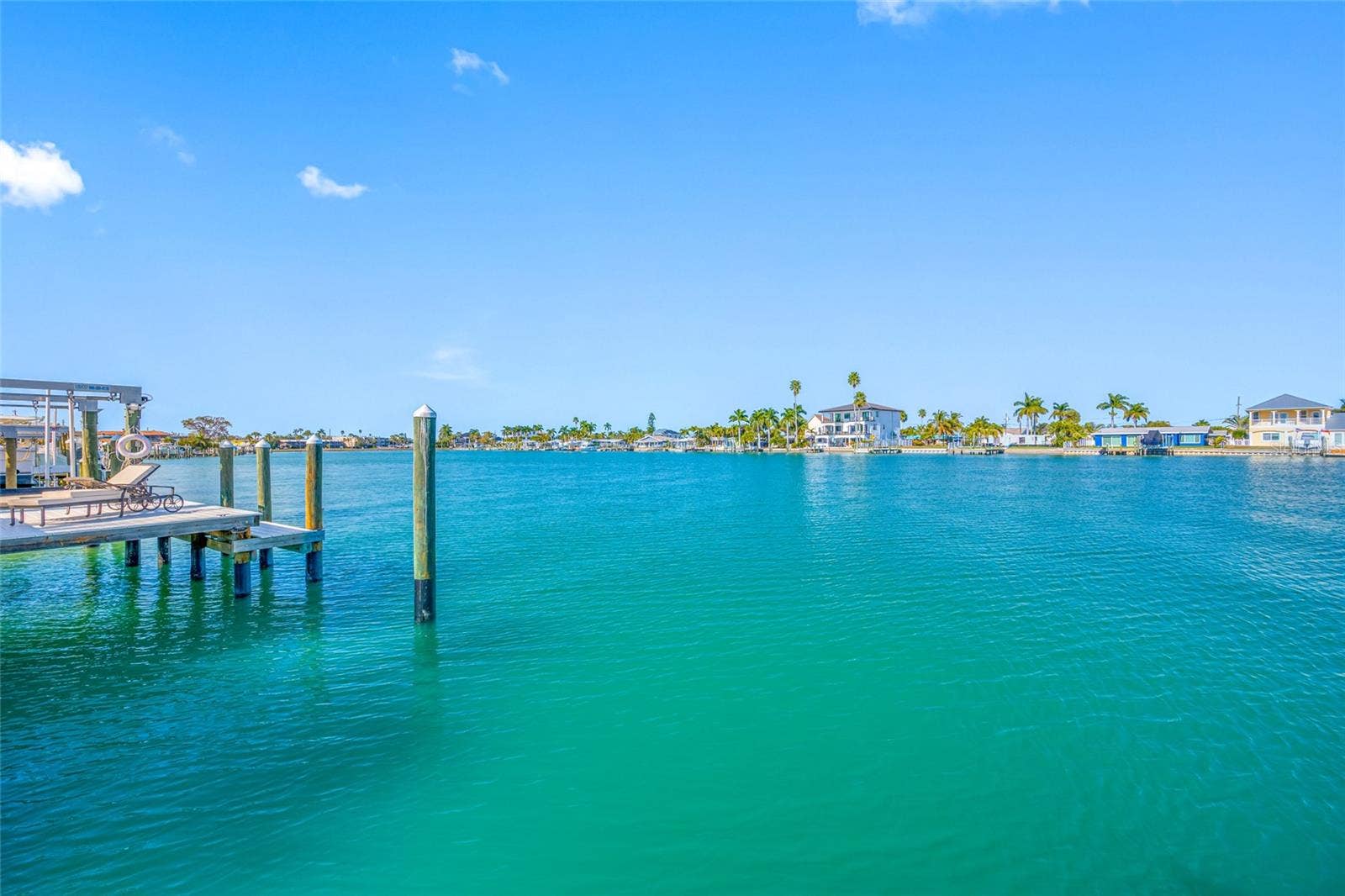 11075 3RD STREET E, Treasure Island, FL 33706 11075 3RD STREET E, Treasure Island, FL 33706