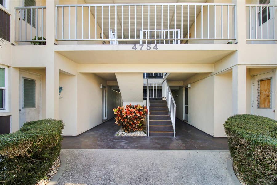 Property photo for 4754 MARINE PARKWAY, #103, New Port Richey, FL