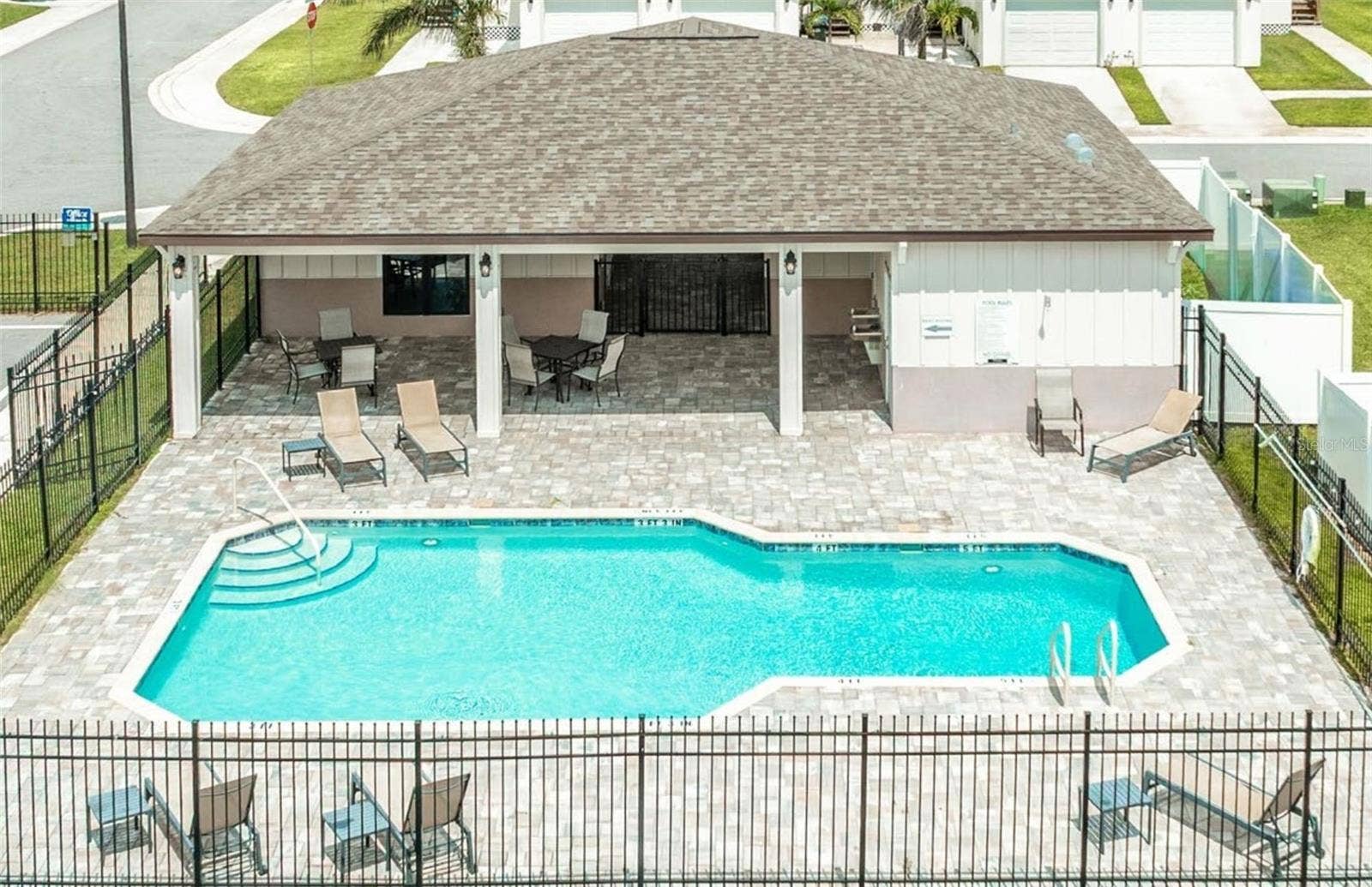 3301 WHITNEY ROAD, #2102, 2104, 2106, Et al., Clearwater, FL 33760 3301 WHITNEY ROAD, #2102, 2104, 2106, Et al., Clearwater, FL 33760
