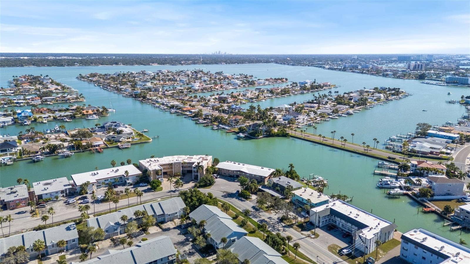 275 116TH AVENUE, Treasure Island, FL 33706