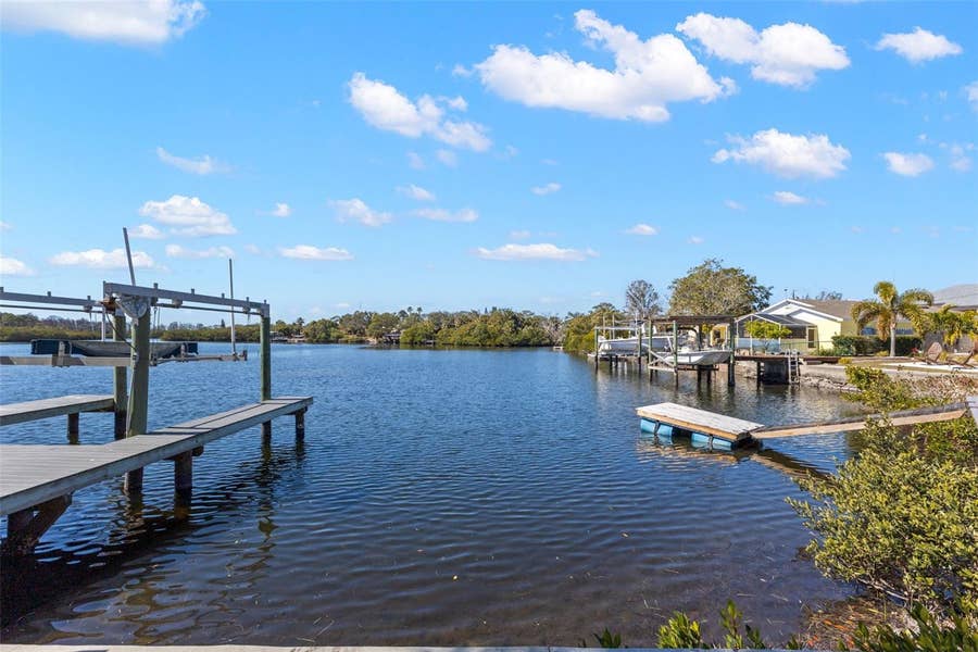 Property photo for 2138 BAYOU DRIVE, Holiday, FL