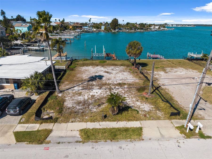 Property photo for 15307 HARBOR DRIVE, Madeira Beach, FL