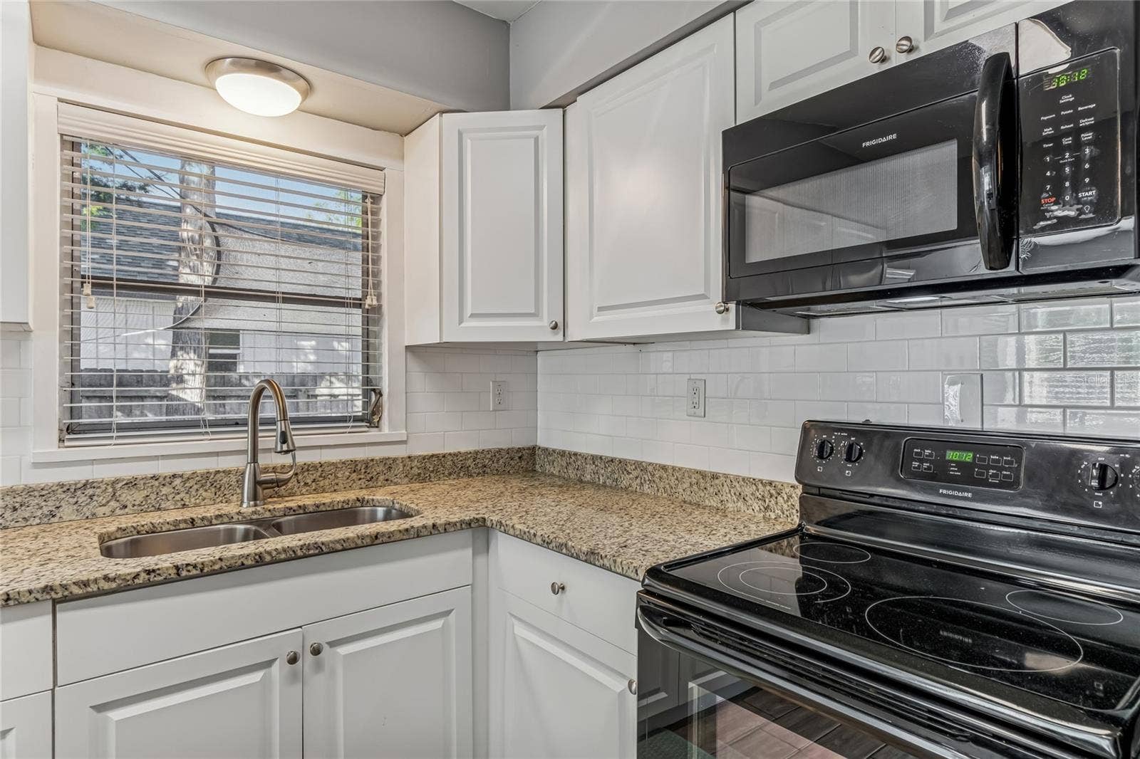 902 BELTREES STREET, Dunedin, FL 34698 902 BELTREES STREET, Dunedin, FL 34698