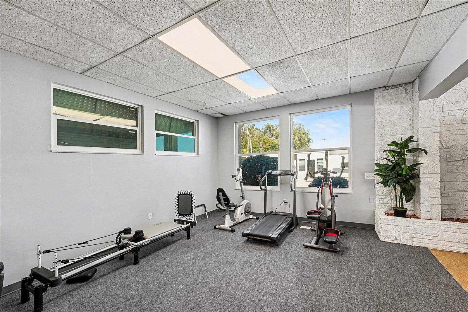 250 ROSERY ROAD NW, #219, Largo, FL 33770 250 ROSERY ROAD NW, #219, Largo, FL 33770