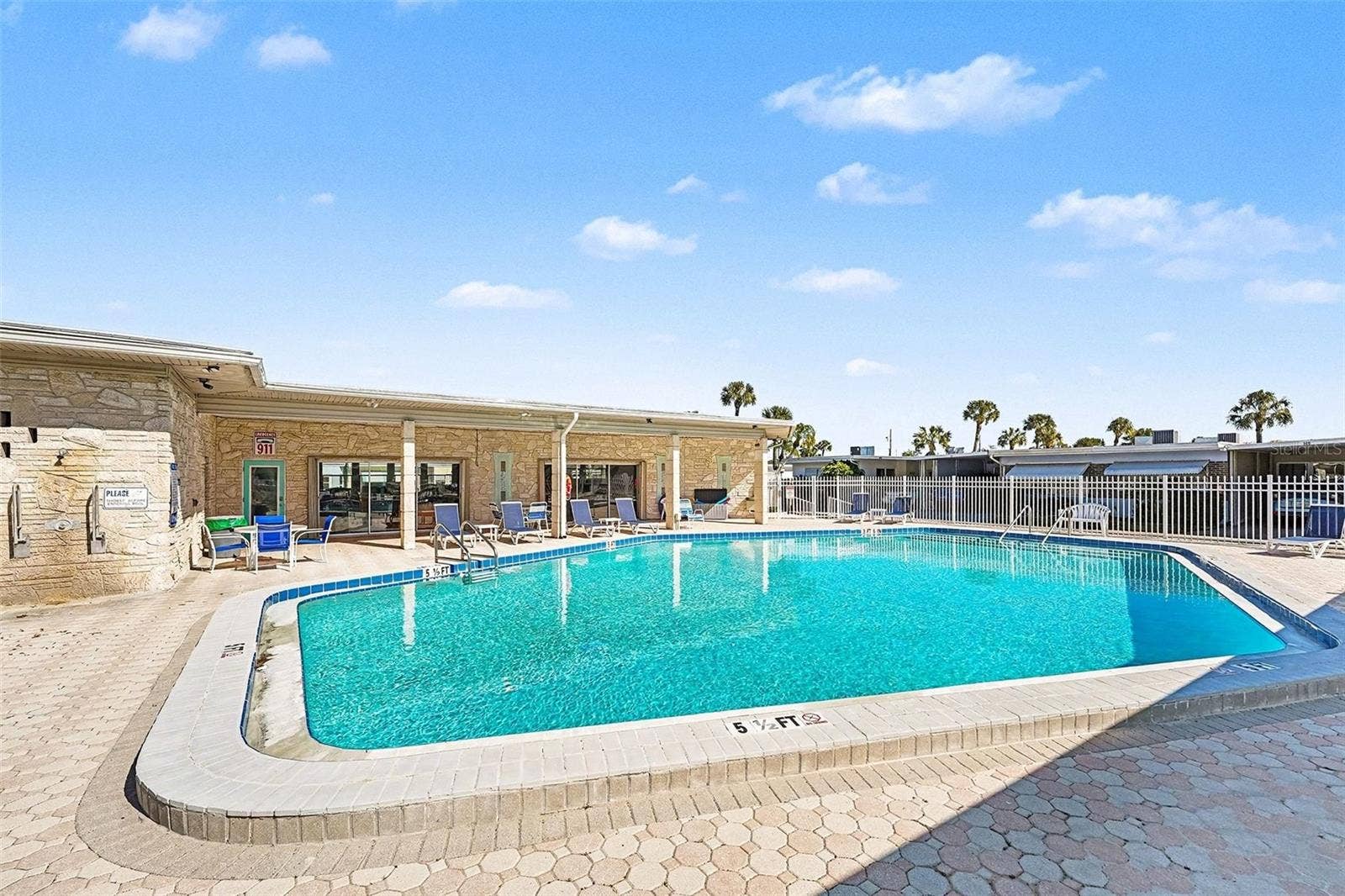 250 ROSERY ROAD NW, #219, Largo, FL 33770 250 ROSERY ROAD NW, #219, Largo, FL 33770