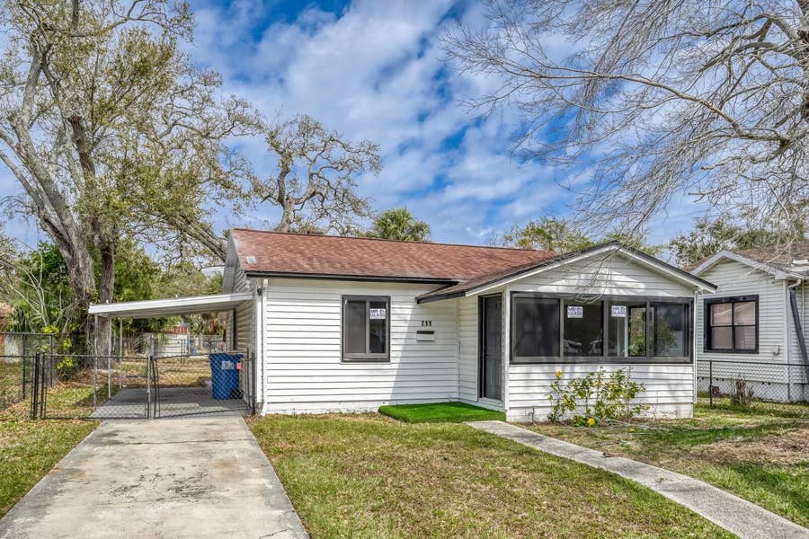 Property photo for 711 19TH AVENUE S, St Petersburg, FL