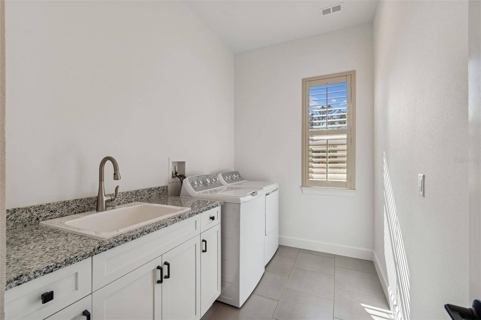 4905 MAJESTIC HILLS LOOP, Brooksville, FL 34601 4905 MAJESTIC HILLS LOOP, Brooksville, FL 34601
