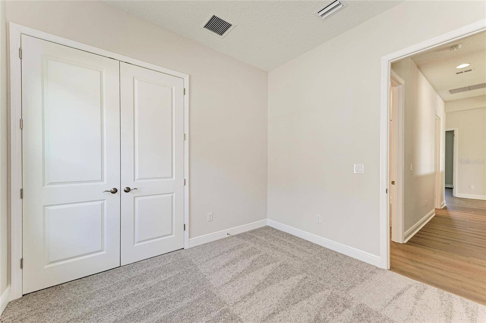 35576 BIG HAWK DRIVE, Zephyrhills, FL 33541 35576 BIG HAWK DRIVE, Zephyrhills, FL 33541