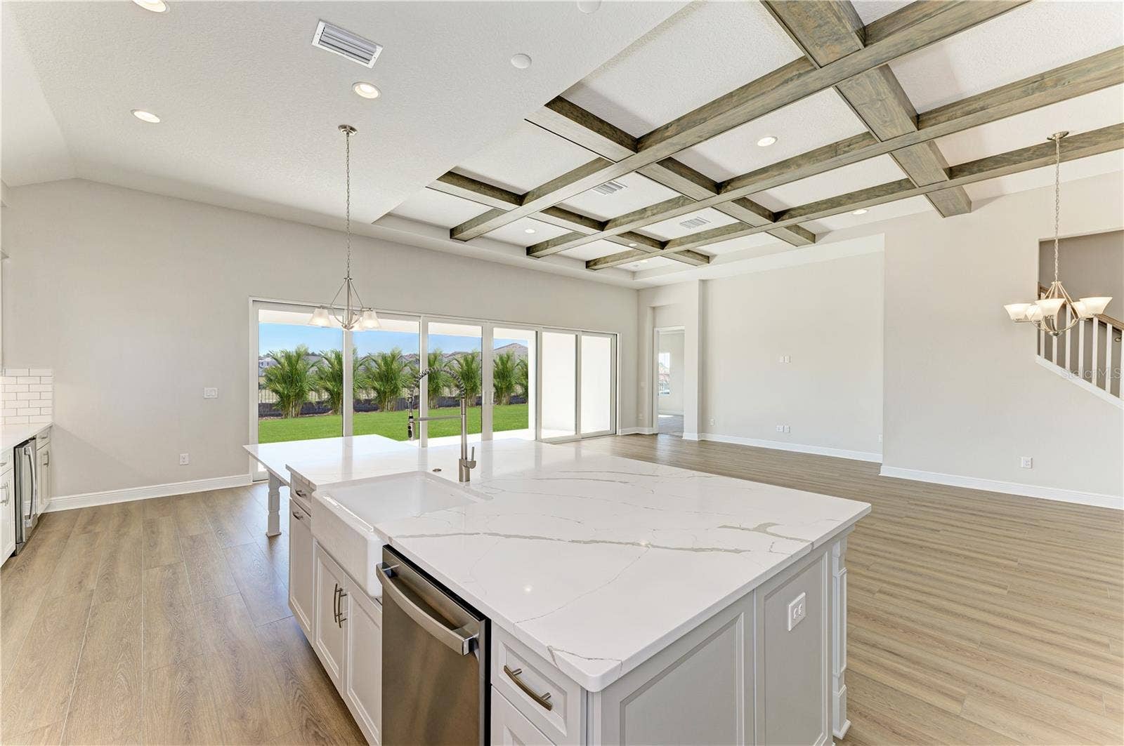 35576 BIG HAWK DRIVE, Zephyrhills, FL 33541 35576 BIG HAWK DRIVE, Zephyrhills, FL 33541