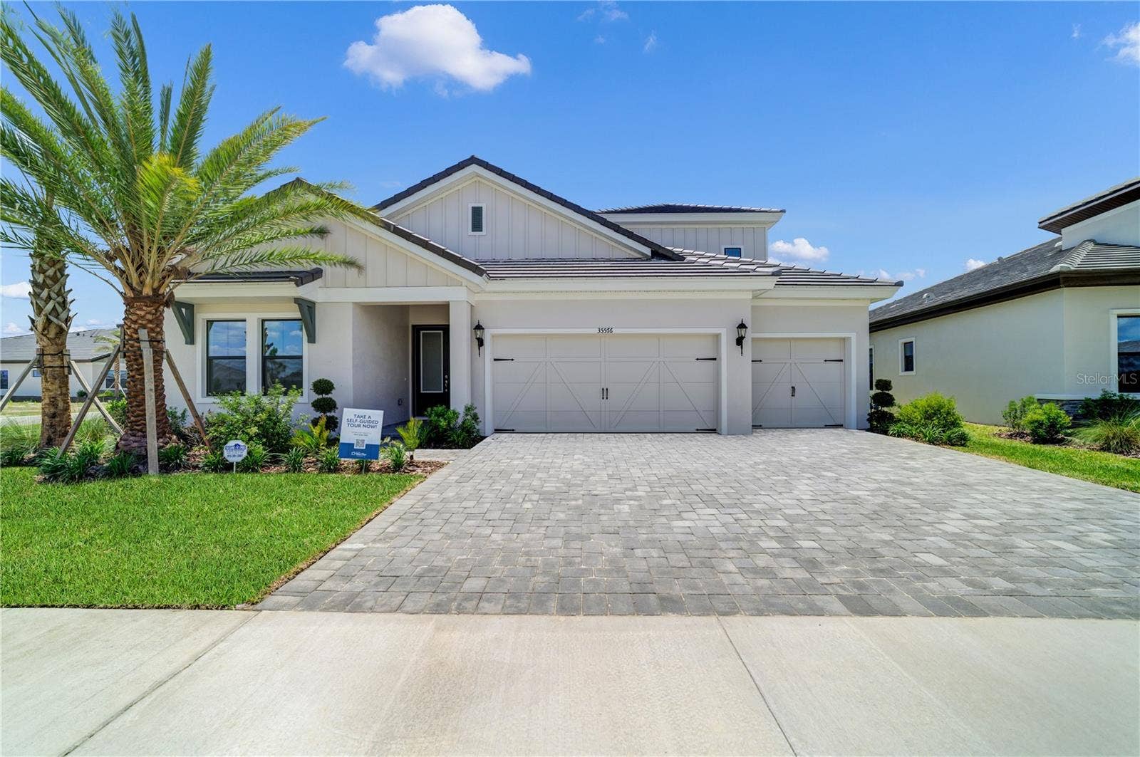 35576 BIG HAWK DRIVE, Zephyrhills, FL 33541 35576 BIG HAWK DRIVE, Zephyrhills, FL 33541
