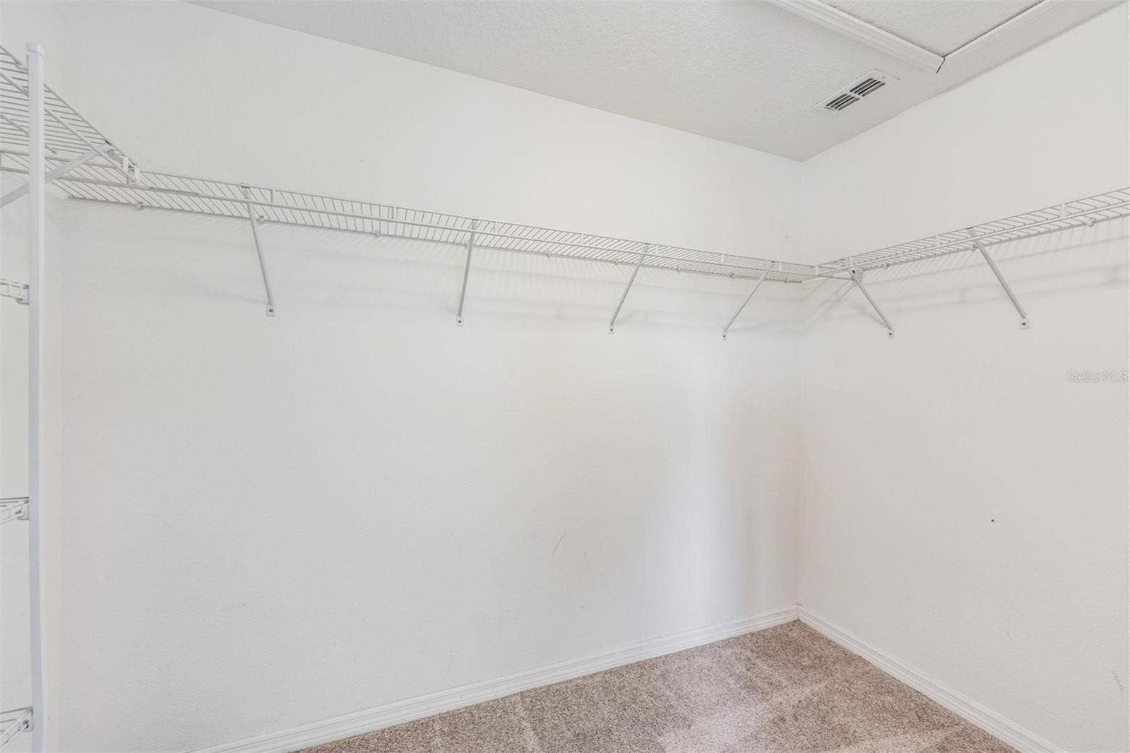 12039 GREENGATE DRIVE, Hudson, FL 34669 12039 GREENGATE DRIVE, Hudson, FL 34669
