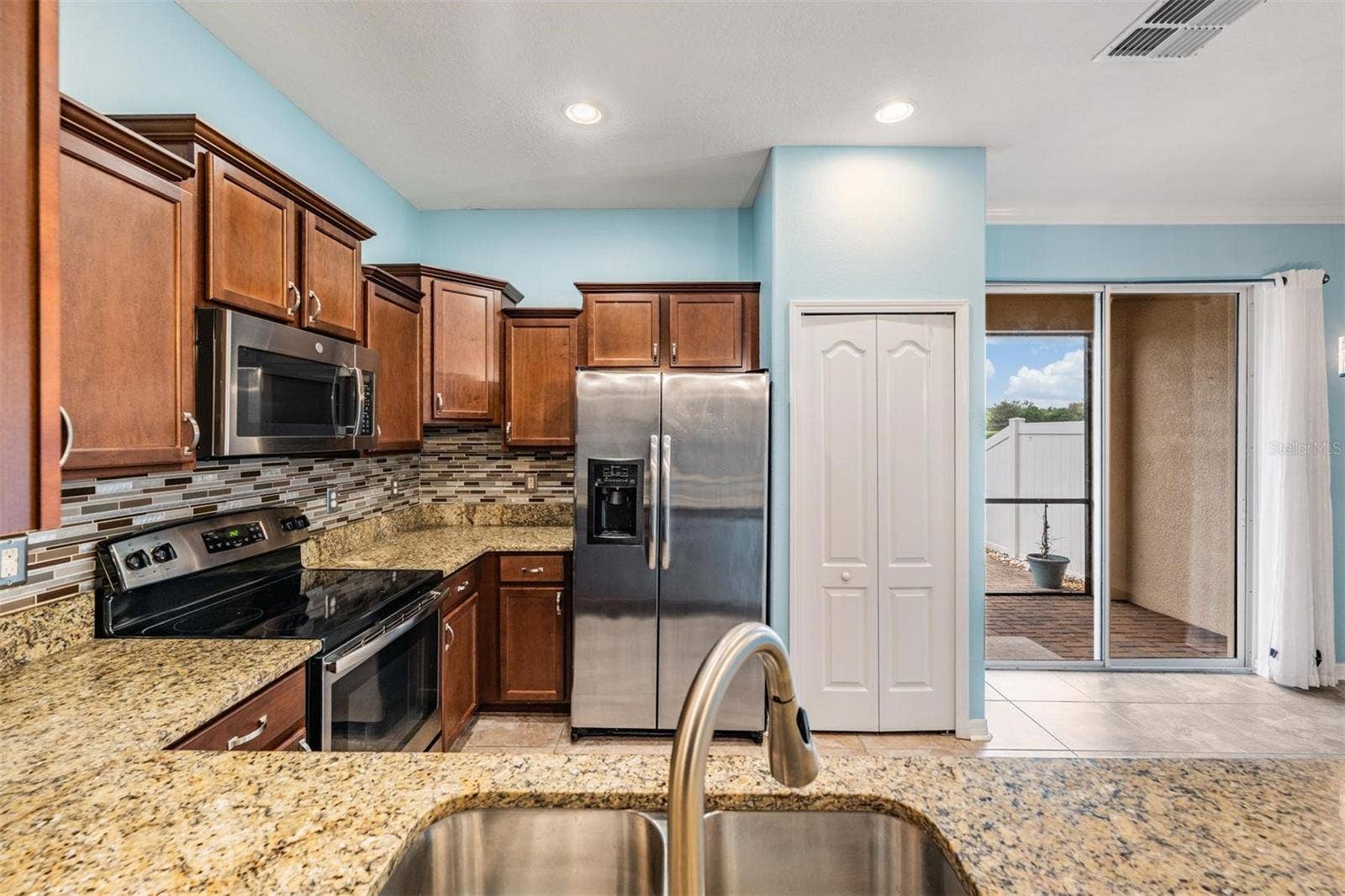 12039 GREENGATE DRIVE, Hudson, FL 34669 12039 GREENGATE DRIVE, Hudson, FL 34669