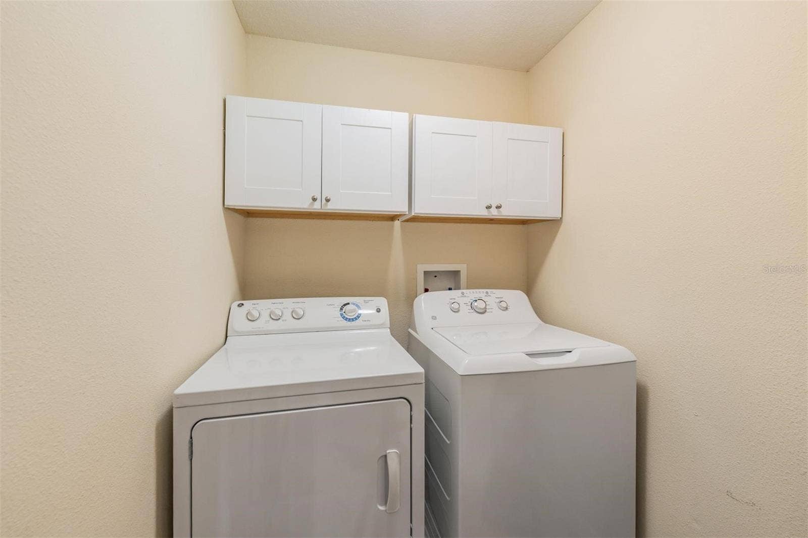 12039 GREENGATE DRIVE, Hudson, FL 34669 12039 GREENGATE DRIVE, Hudson, FL 34669