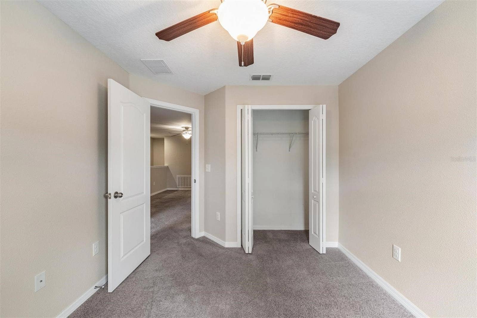 12039 GREENGATE DRIVE, Hudson, FL 34669 12039 GREENGATE DRIVE, Hudson, FL 34669