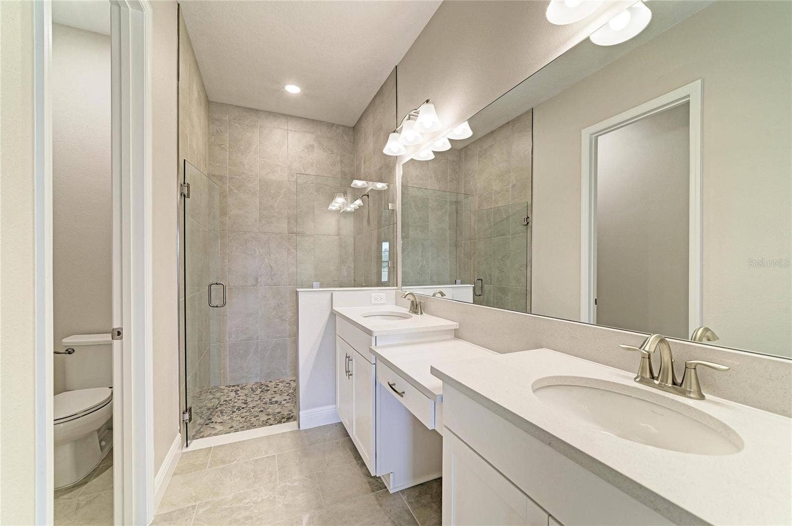 35517 STABLETON LANE, Zephyrhills, FL 33541 35517 STABLETON LANE, Zephyrhills, FL 33541