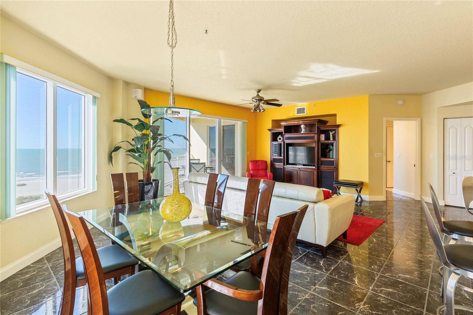 1200 GULF BOULEVARD, #1002, Clearwater Beach, FL 33767
