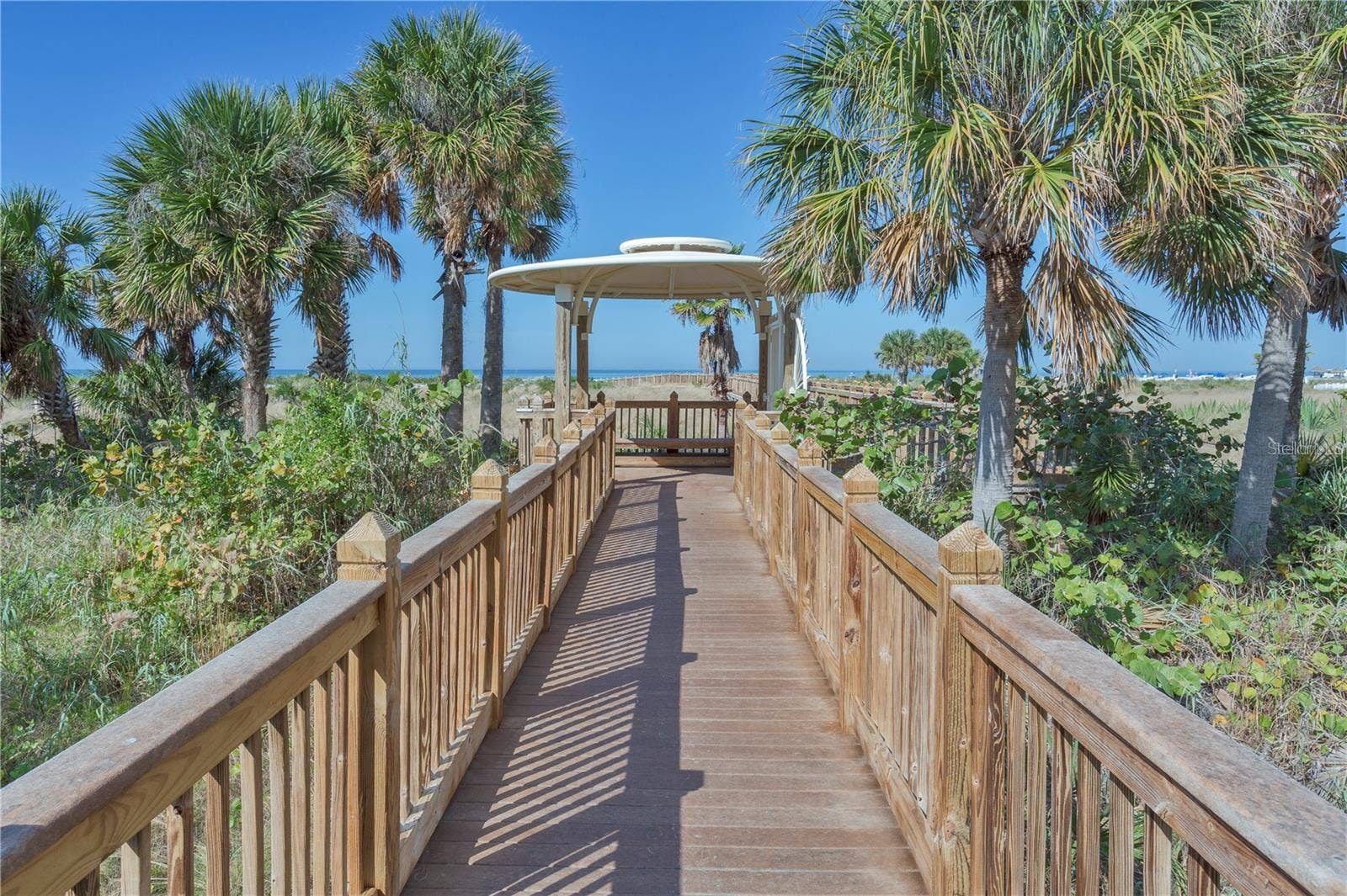 1200 GULF BOULEVARD, #1002, Clearwater Beach, FL 33767