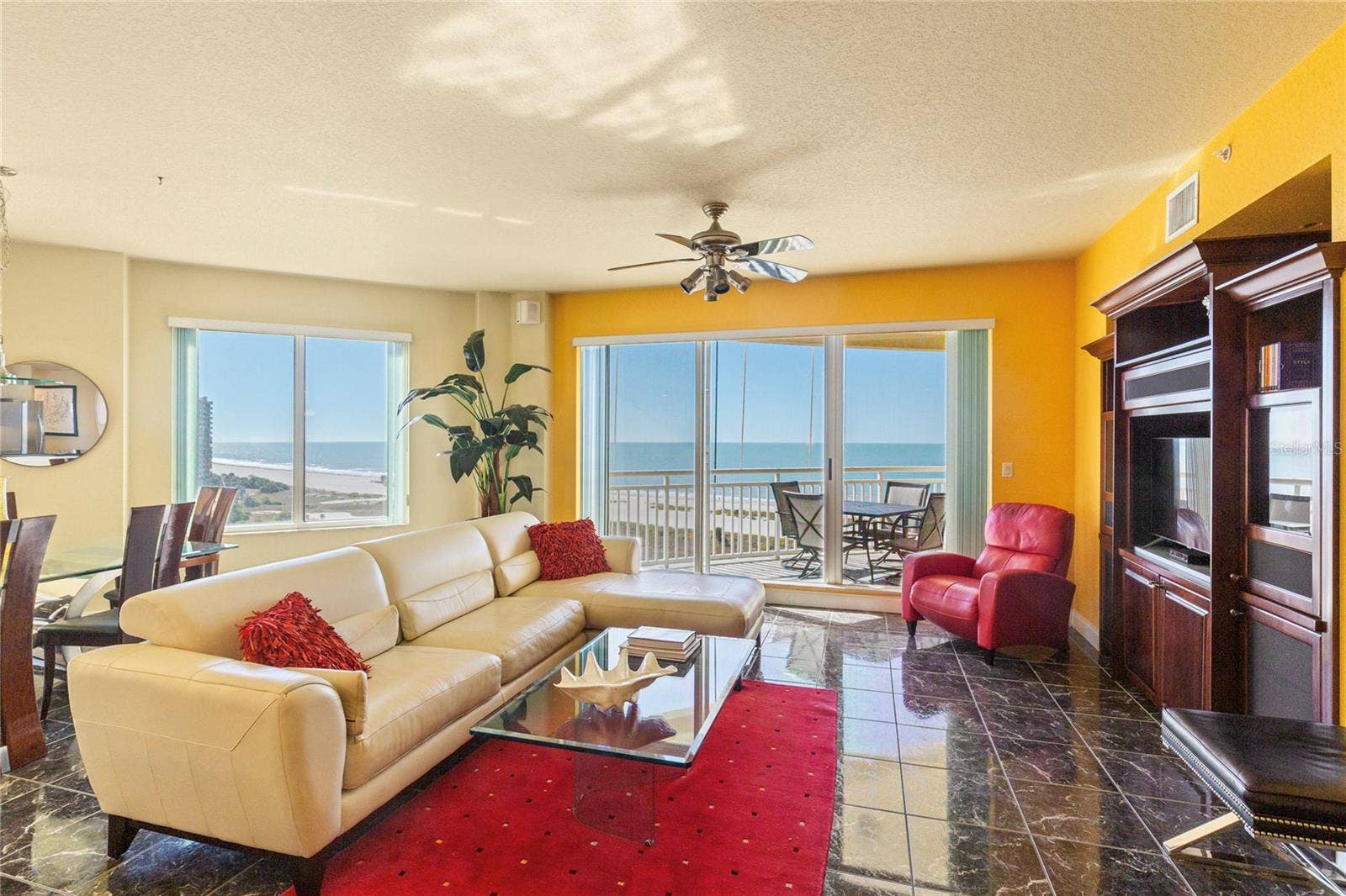 1200 GULF BOULEVARD, #1002, Clearwater Beach, FL 33767
