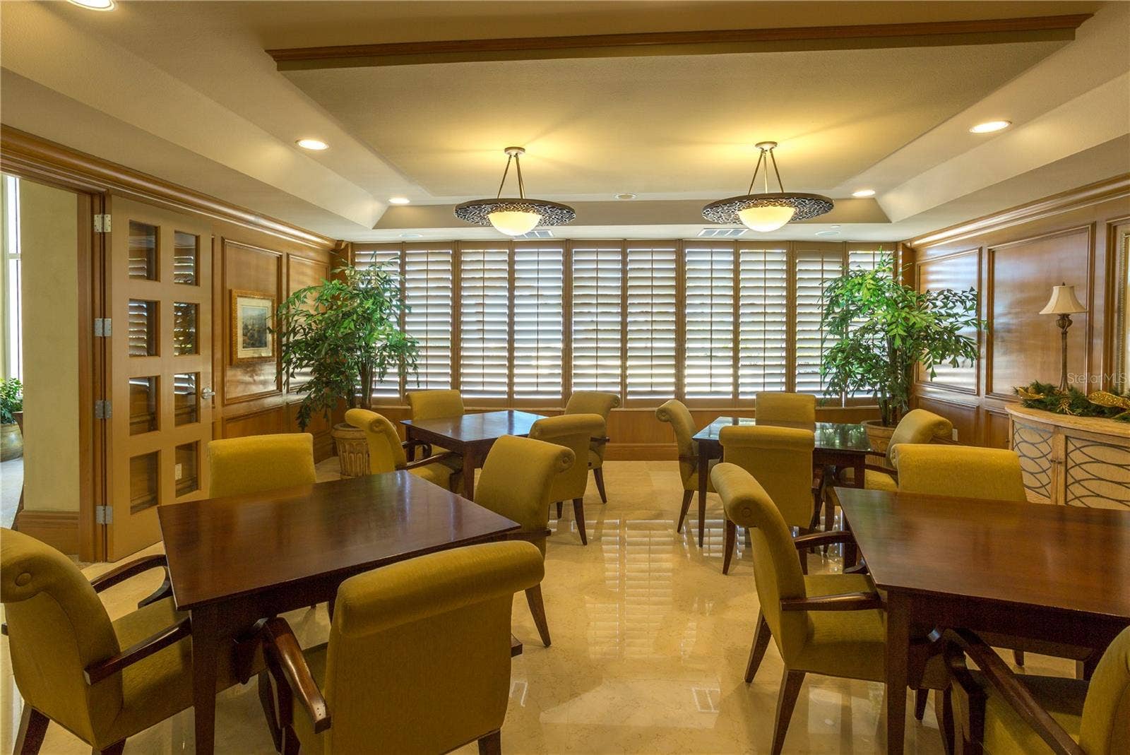 1200 GULF BOULEVARD, #1002, Clearwater Beach, FL 33767